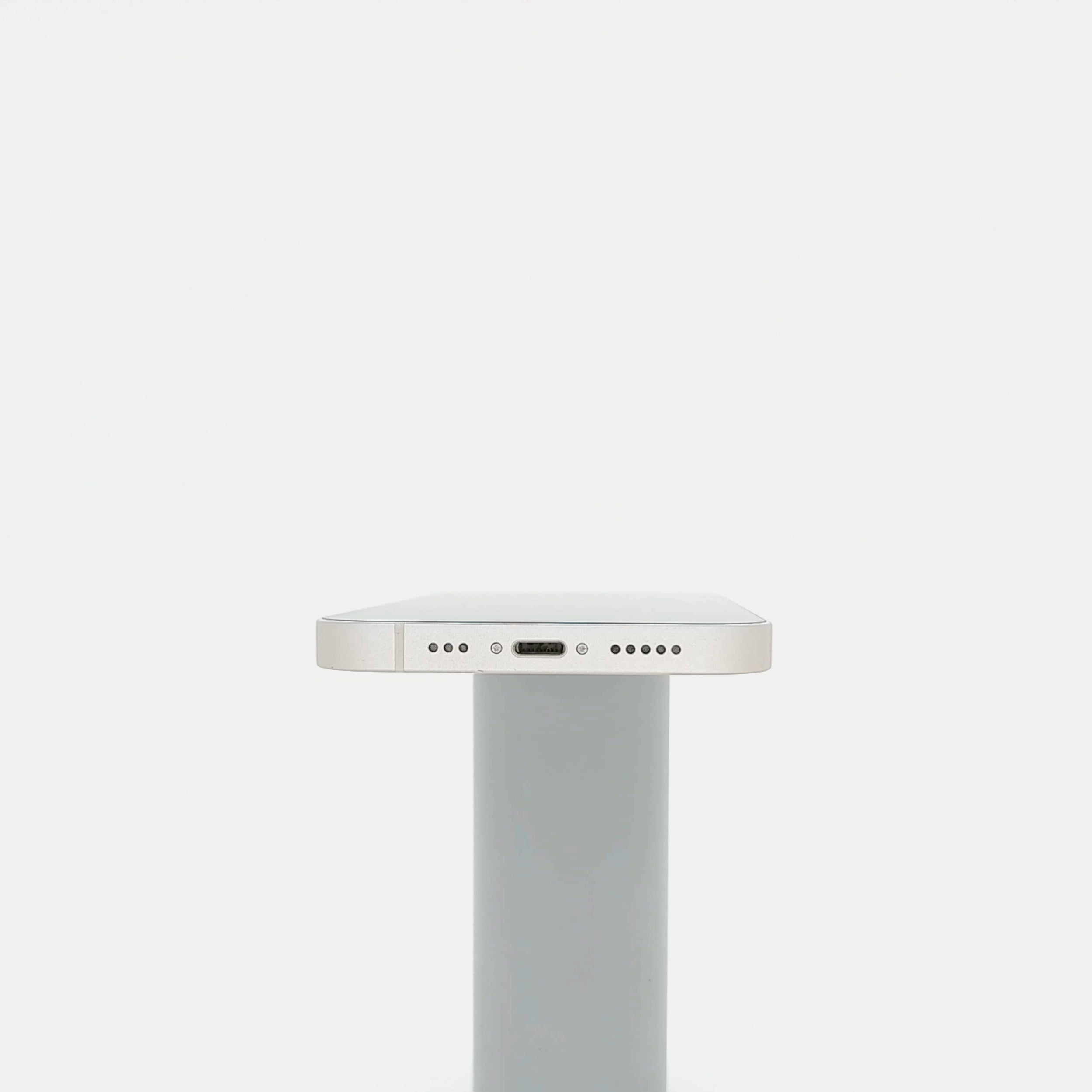 95新 Apple iPhone 13 128G 星光色 中國大陸版