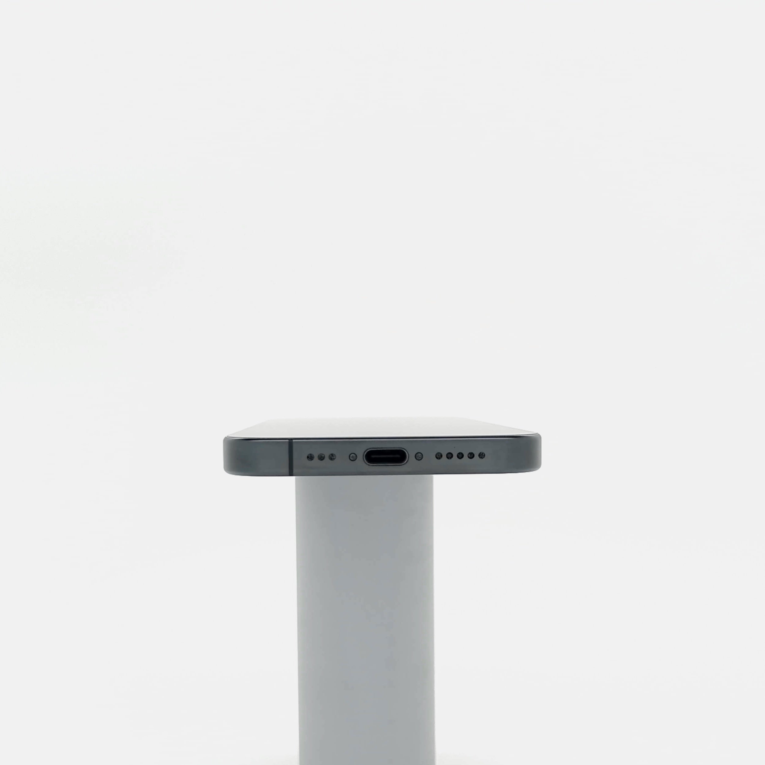 95新 Apple iPhone 15 Pro 128G 黑色鈦金屬 中國大陸版