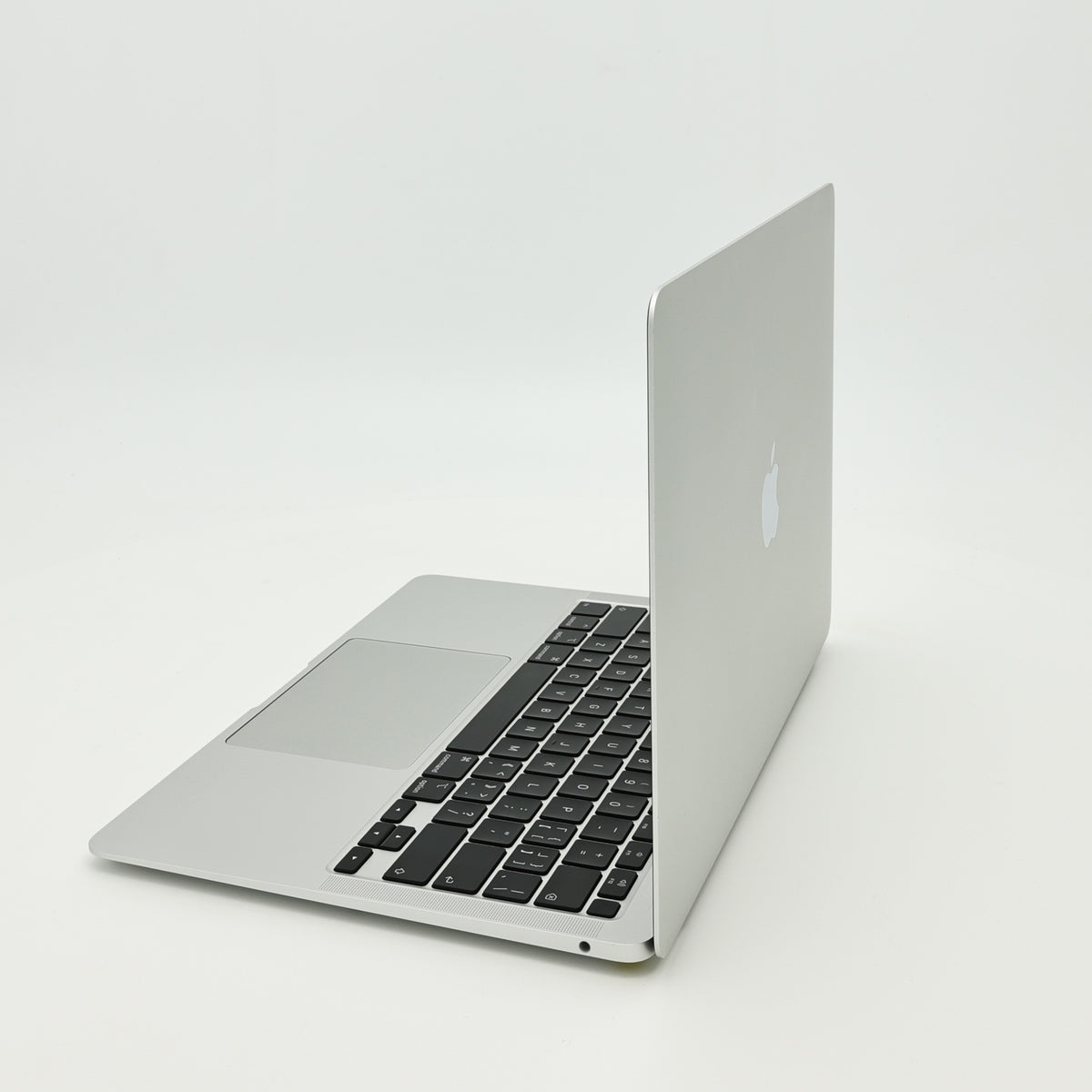 95新 Apple MacBook Air 20年 13寸 i5 1.1G 8G RAM 512G SSD 銀色