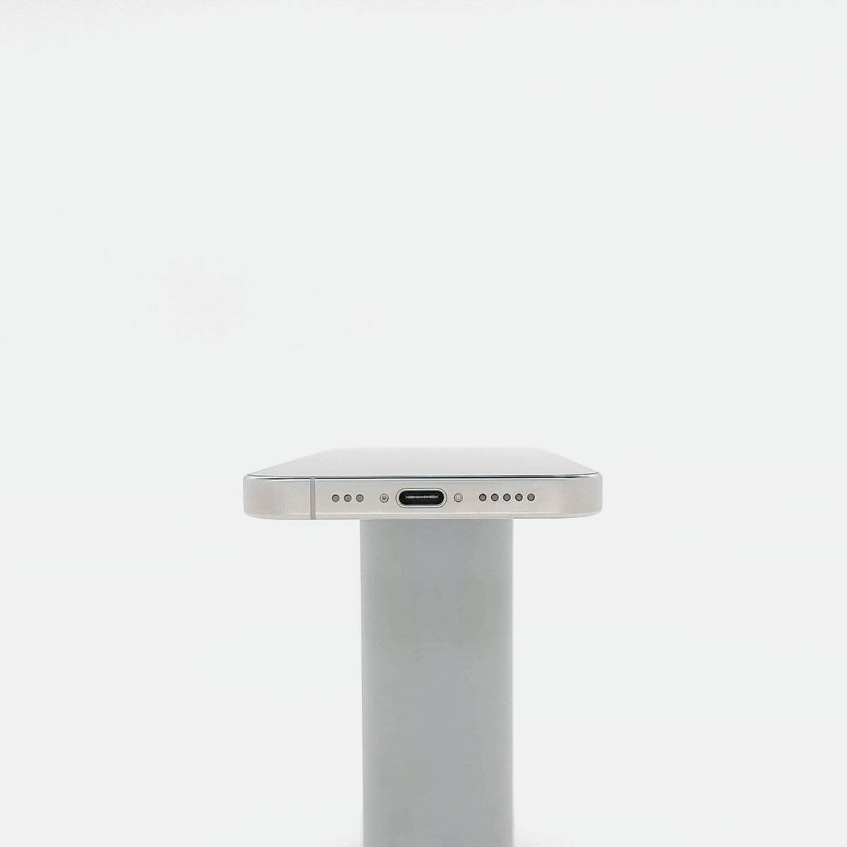 95新 Apple iPhone 16 Pro 128G 白色鈦金屬 中國大陸版