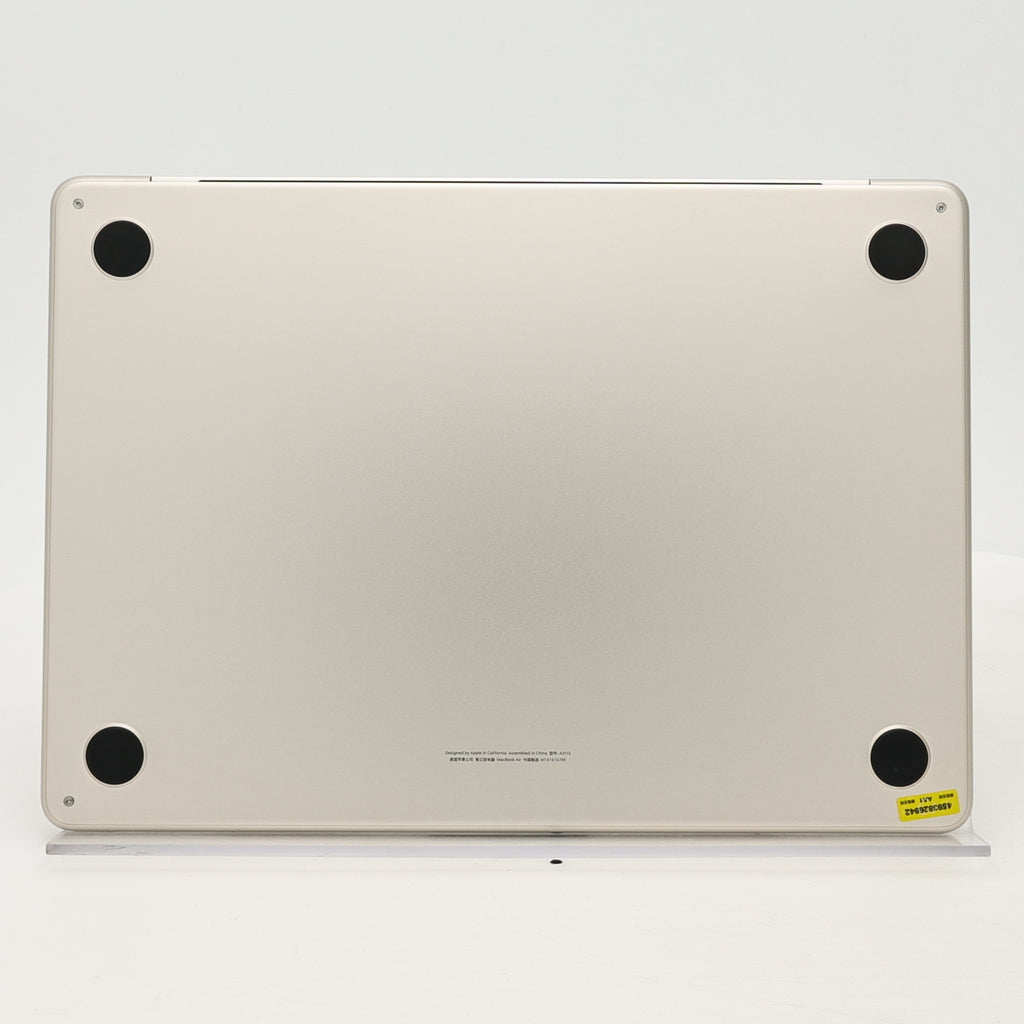 95新 Apple MacBook Air 24年 13寸 M3（8+8核） 8G RAM 256G SSD 星光色