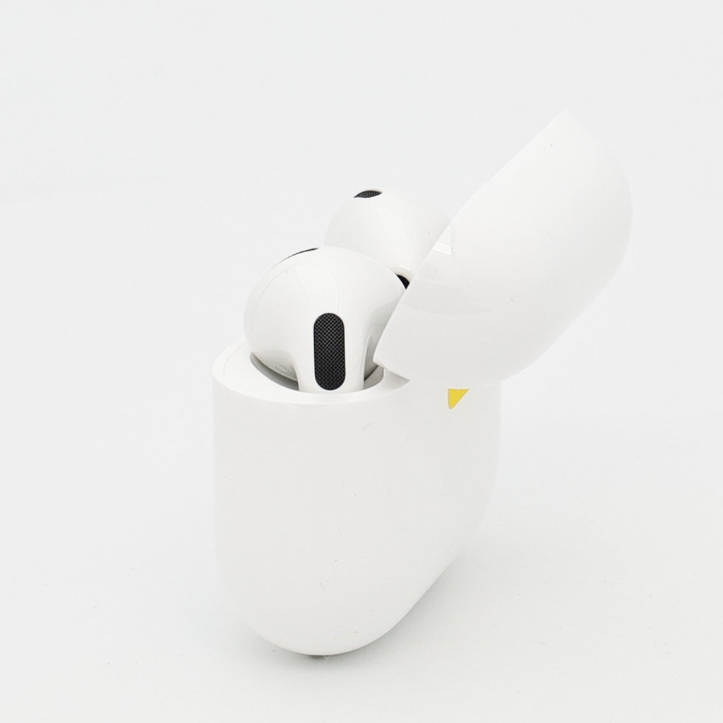99新 Apple AirPods 5 白色