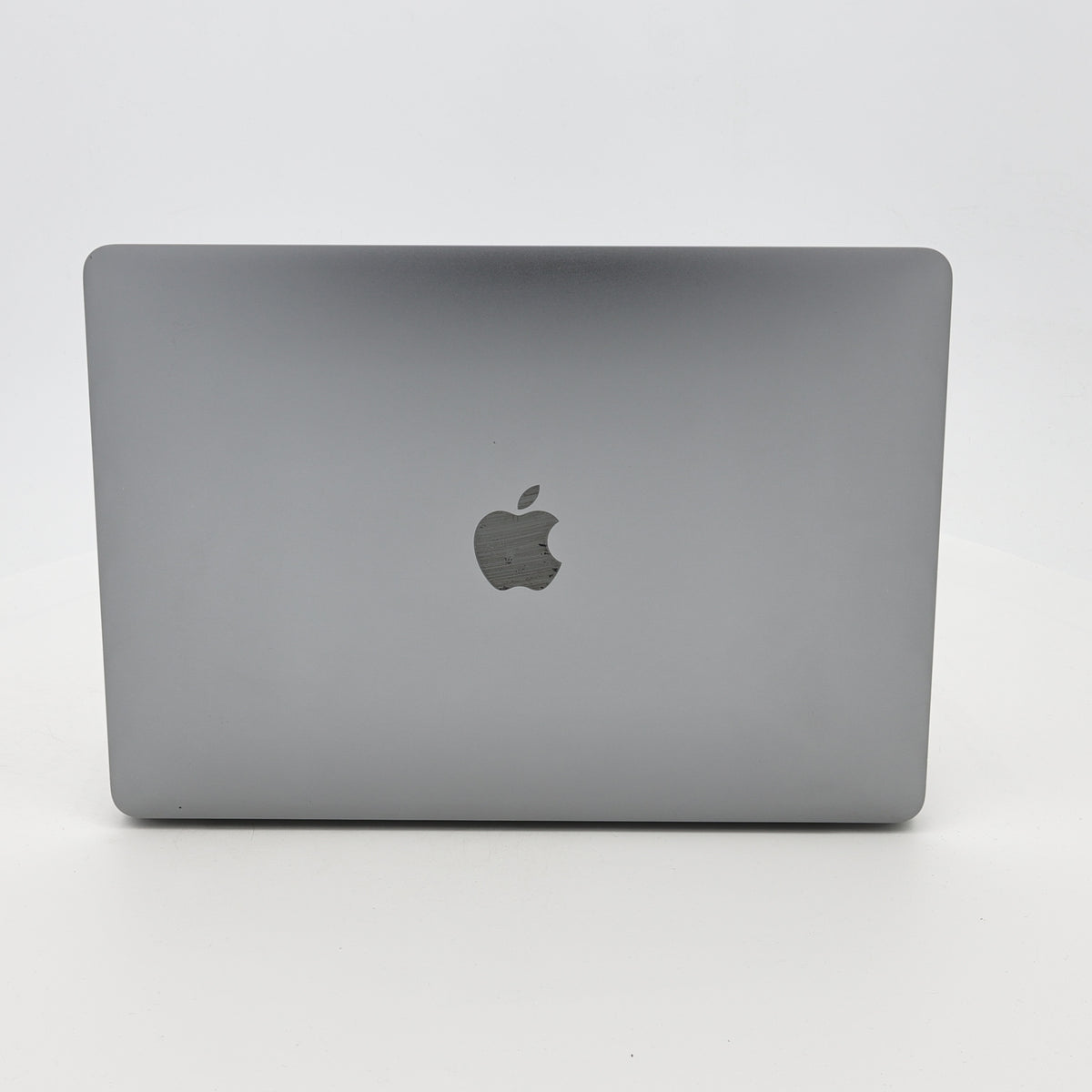 95新 Apple MacBook Pro 22年 13寸 M2（8+10核） 8G RAM 512G SSD 深空灰色