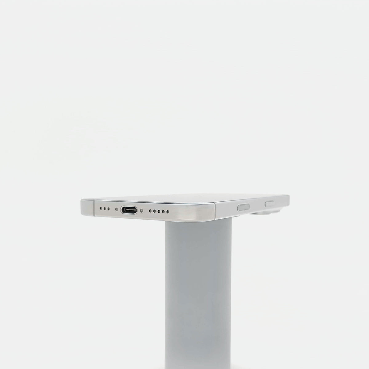 95新 Apple iPhone 16 Pro 128G 白色鈦金屬 中國大陸版