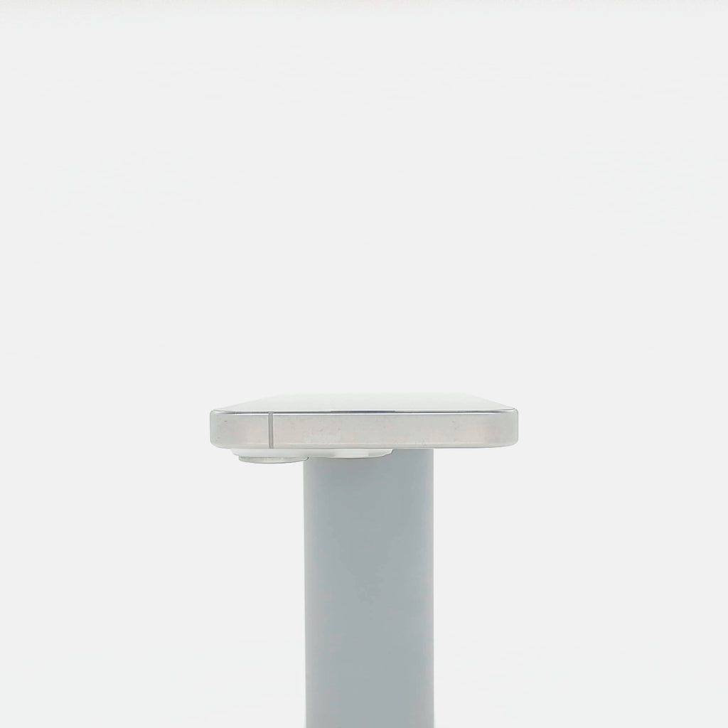 95新 Apple iPhone 15 Pro 256G 白色鈦金屬 中國大陸版
