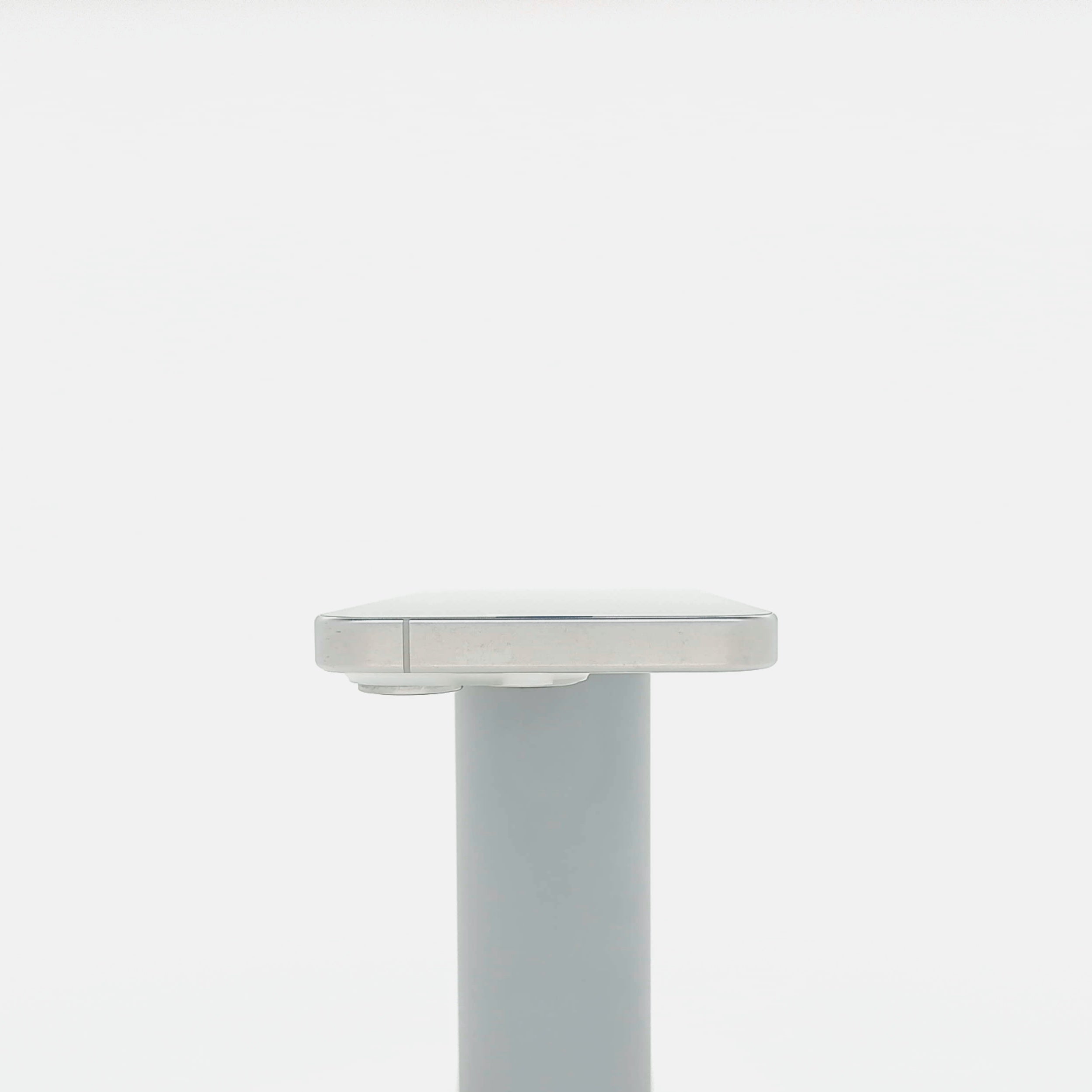 95新 Apple iPhone 15 Pro 256G 白色鈦金屬 中國大陸版