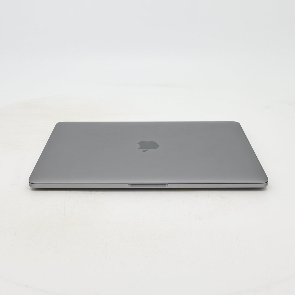 95新 Apple MacBook Pro 22年 13寸 M2（8+10核） 8G RAM 512G SSD 深空灰色