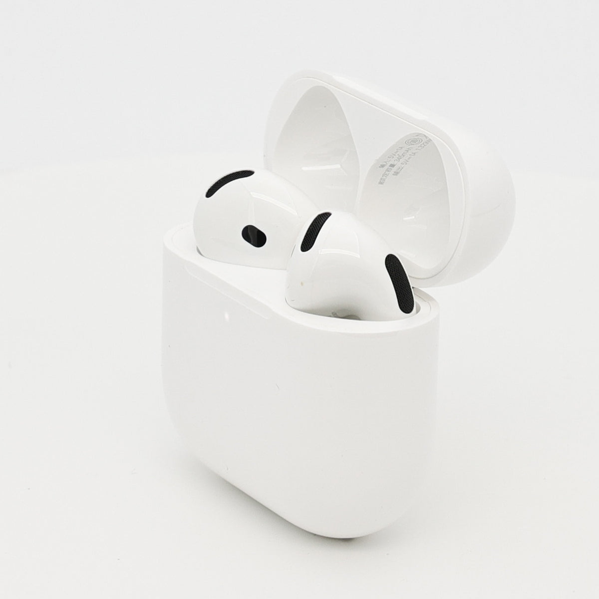 99新 Apple AirPods 4 (支持主動降噪) 白色