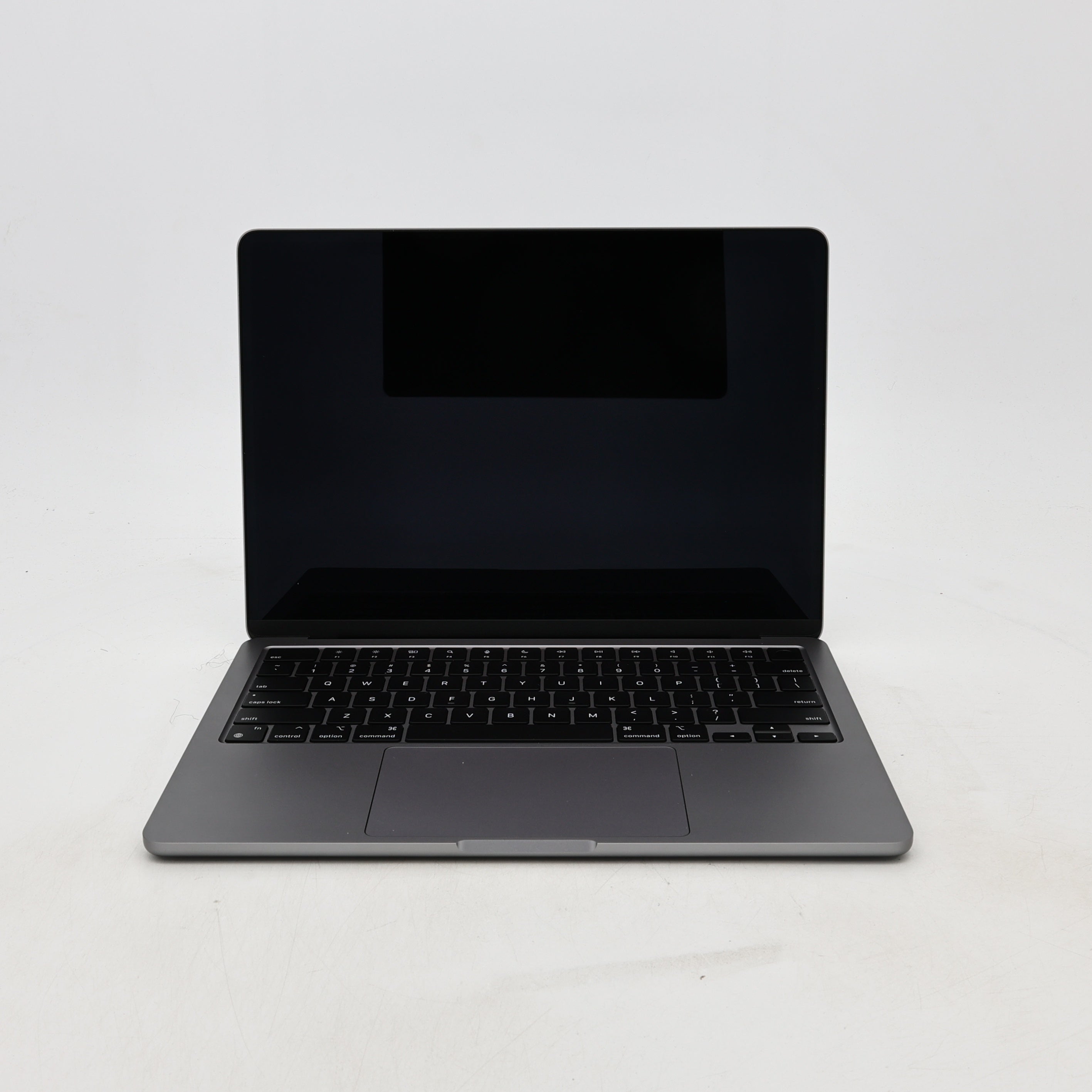 95新 Apple MacBook Air 22年 13寸 M2（8+8核） 8G RAM 256G SSD 深空灰色