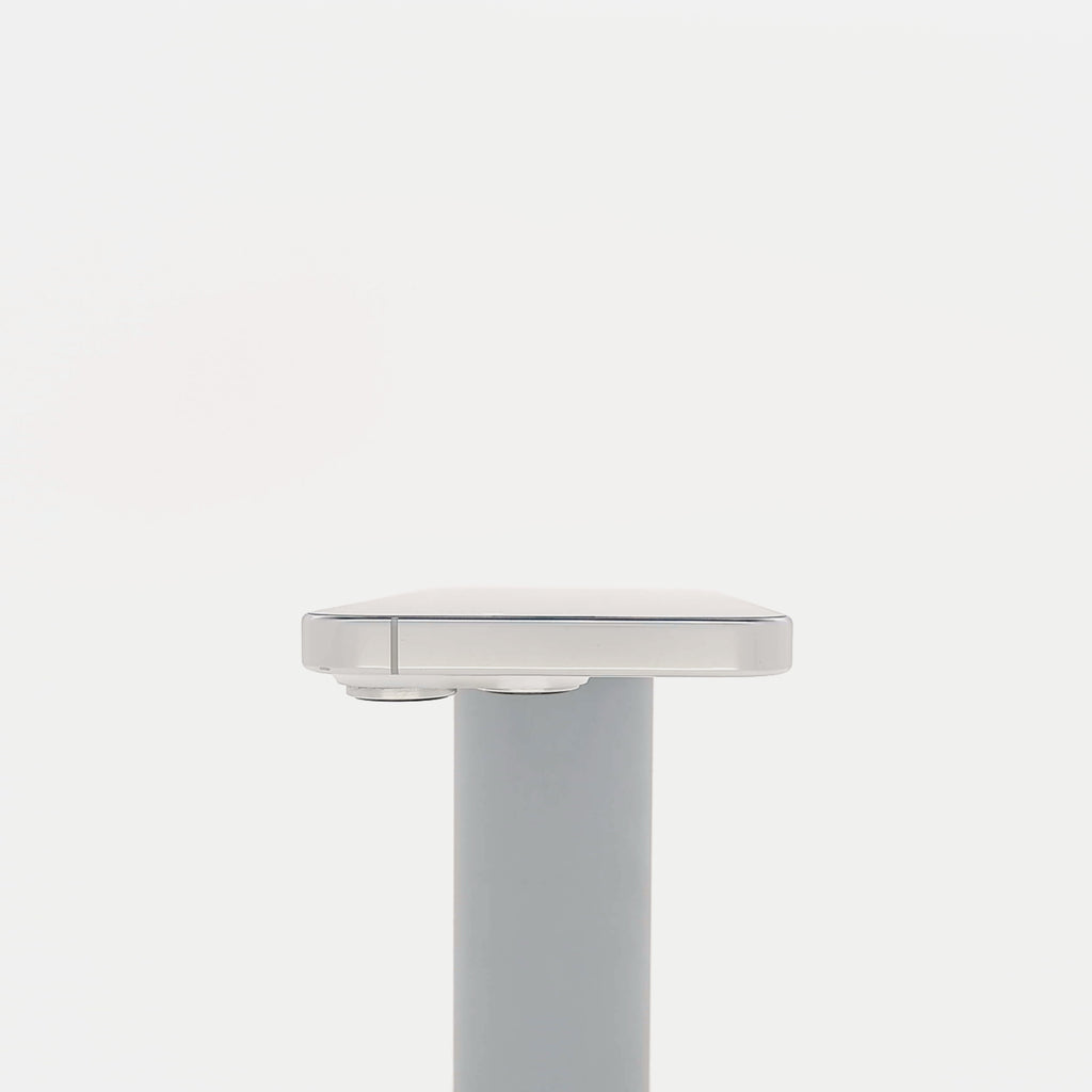 95新 Apple iPhone 16 Pro 128G 白色鈦金屬 中國大陸版