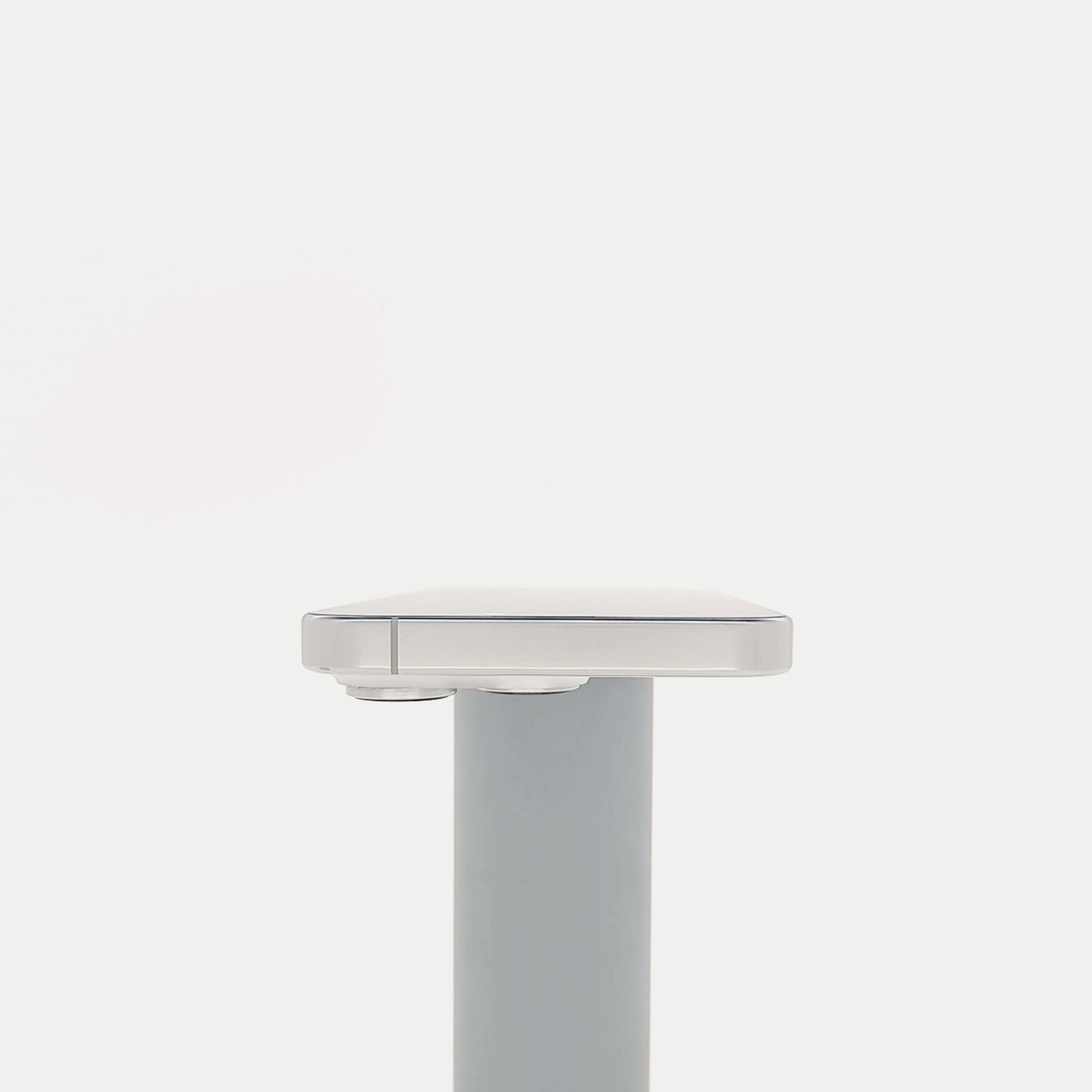 95新 Apple iPhone 16 Pro 128G 白色鈦金屬 中國大陸版