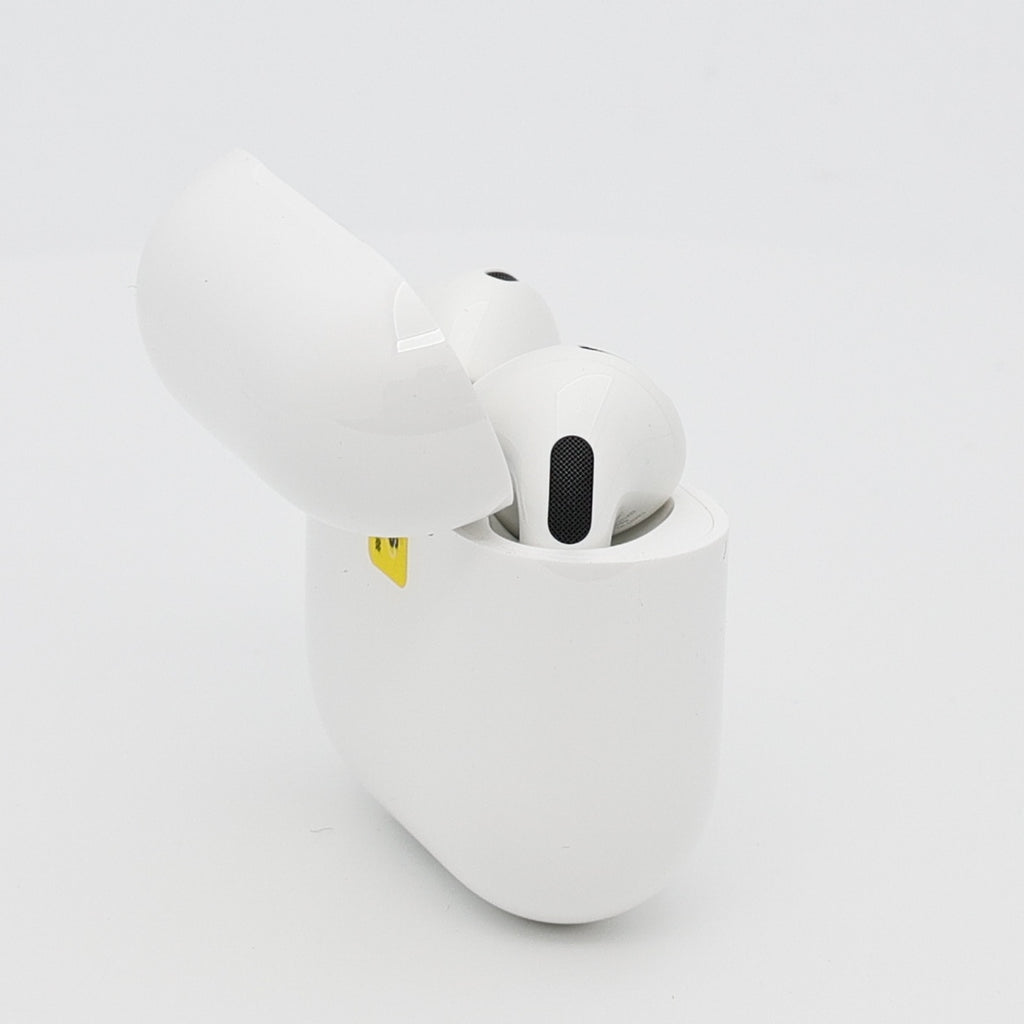 99新 Apple AirPods 5 白色