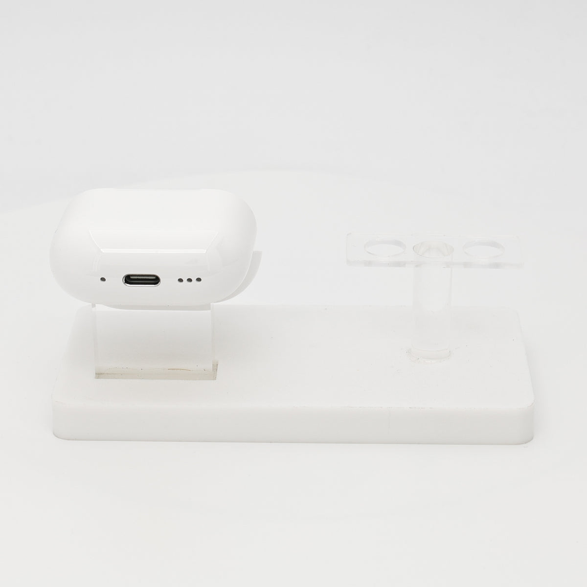 99新 Apple AirPods 4 (支持主動降噪) 充電倉 白色