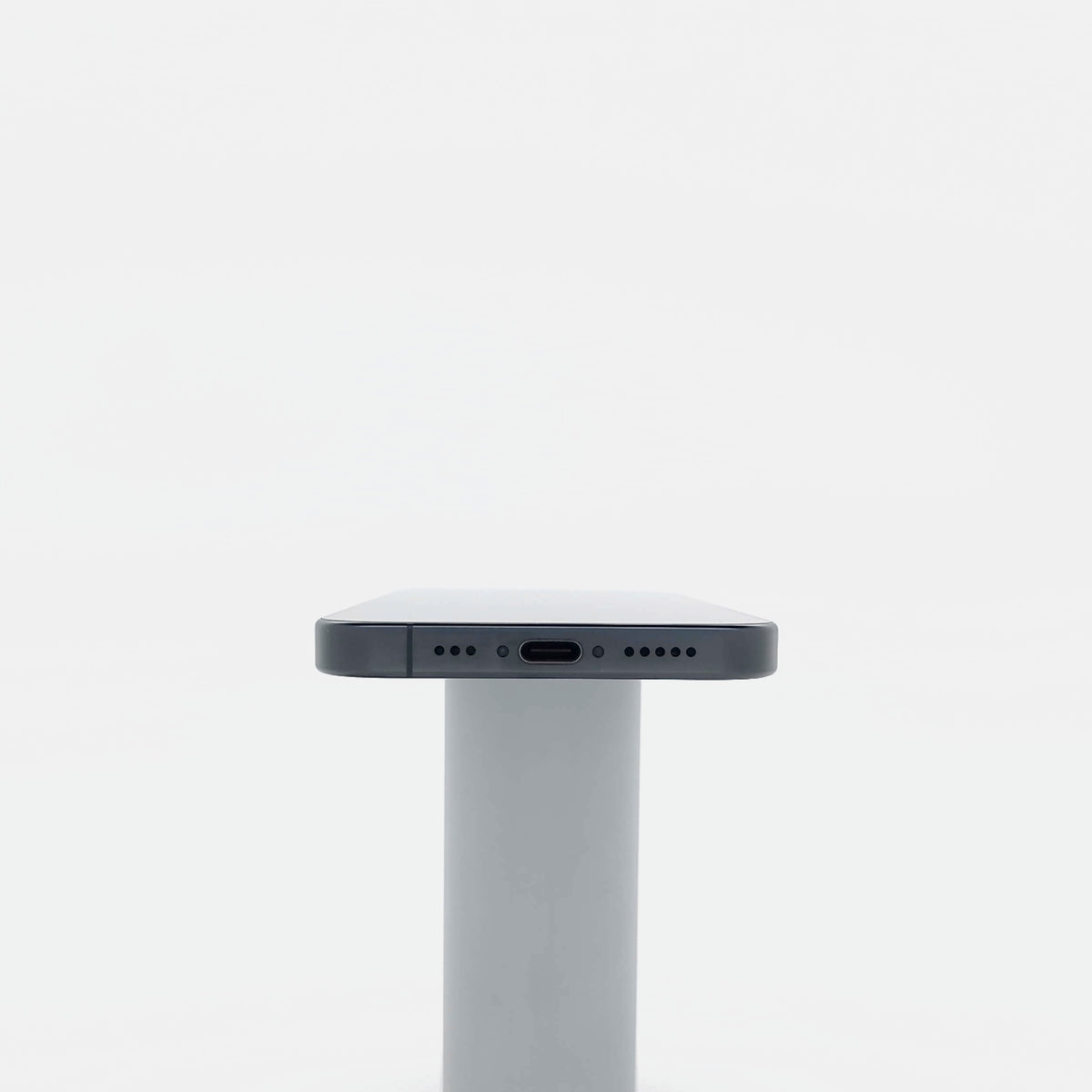 95新 Apple iPhone 16 Pro 128G 黑色鈦金屬 中國大陸版