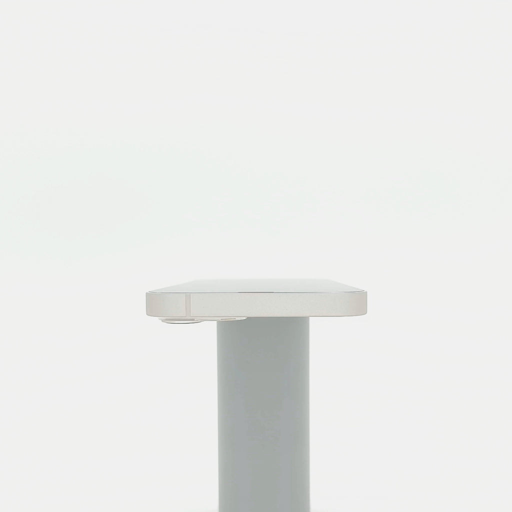95新 Apple iPhone 13 256G 星光色 中國大陸版