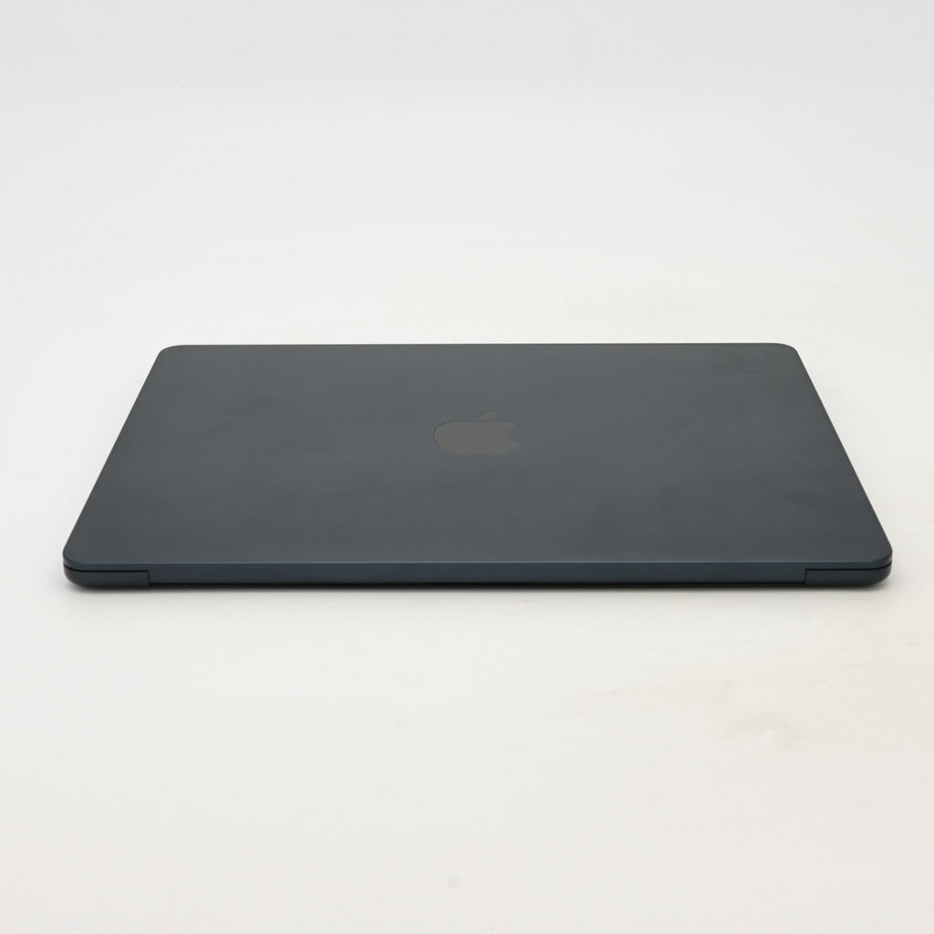 99新 Apple MacBook Air 22年 13寸 M2（8+8核） 8G RAM 256G SSD 午夜色