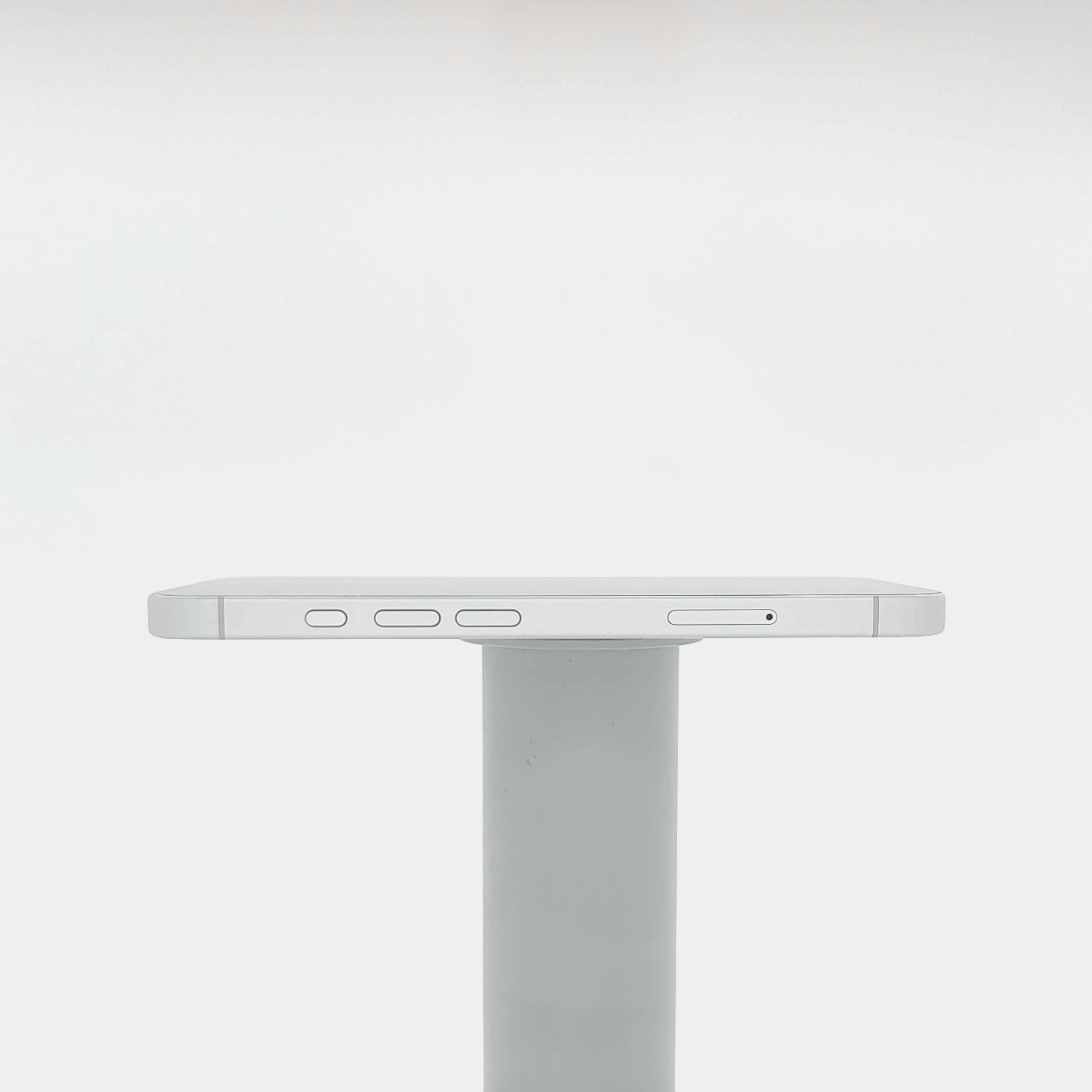 95新 Apple iPhone 16 256G 白色 中國大陸版