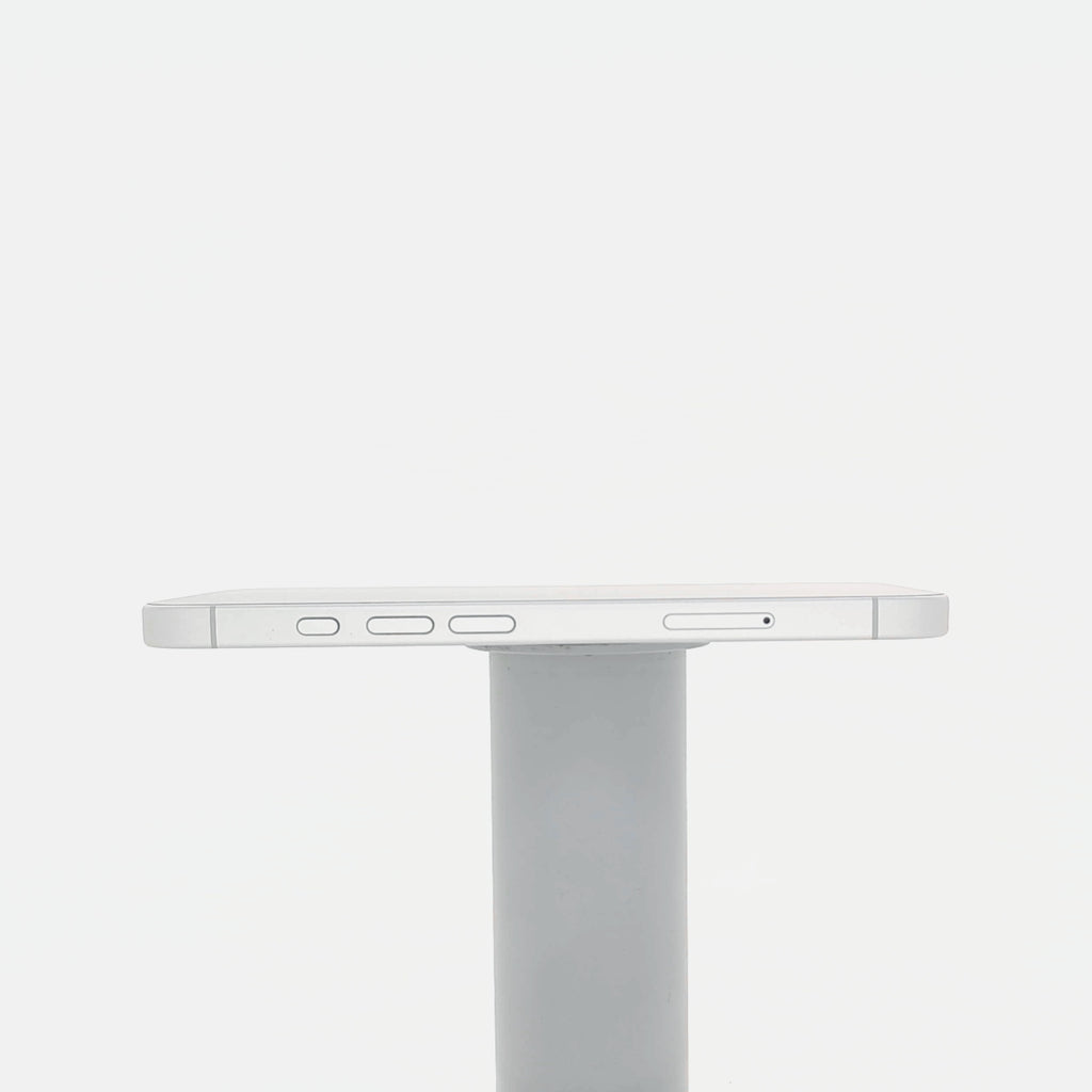 95新 Apple iPhone 16 128G 白色 中國大陸版