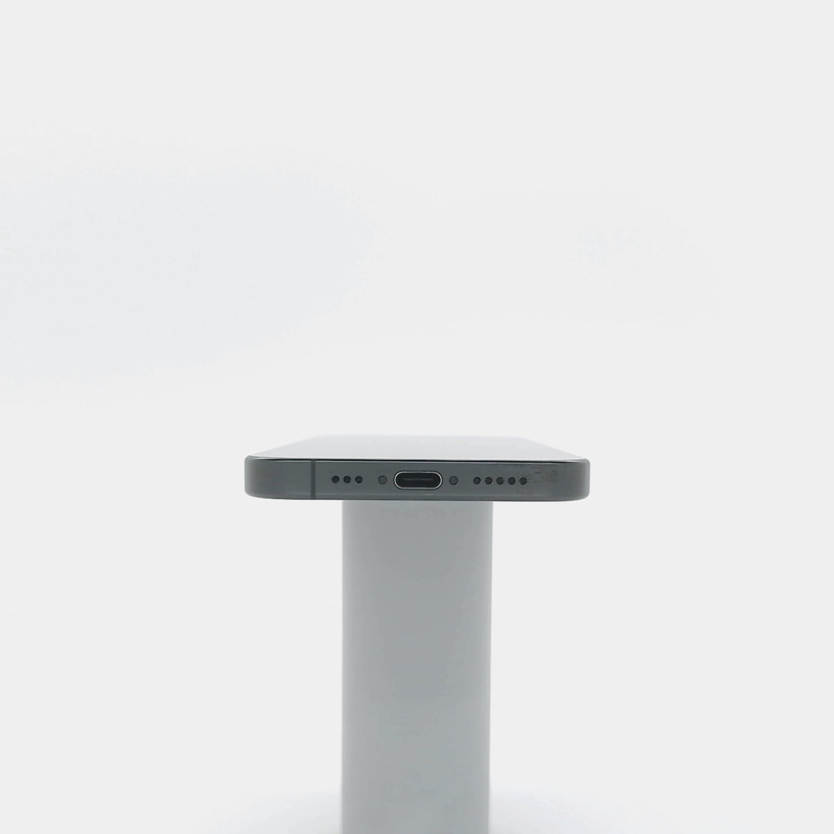 99新 Apple iPhone 16 Pro 128G 黑色鈦金屬 中國大陸版