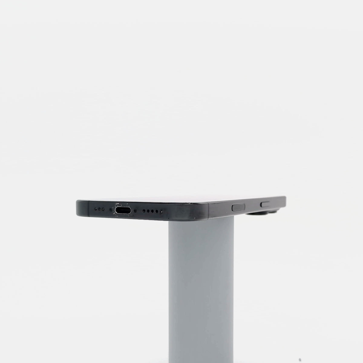 95新 Apple iPhone 16 Pro 128G 黑色鈦金屬 中國大陸版