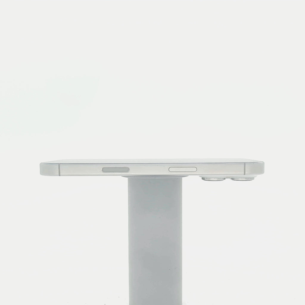 95新 Apple iPhone 16 Pro 128G 白色鈦金屬 中國大陸版