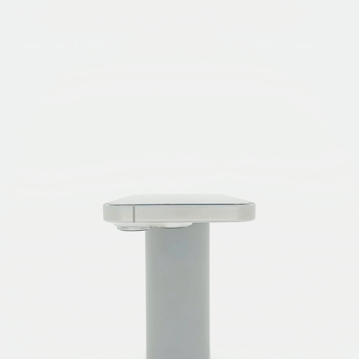 95新 Apple iPhone 16 Pro 128G 白色鈦金屬 中國大陸版