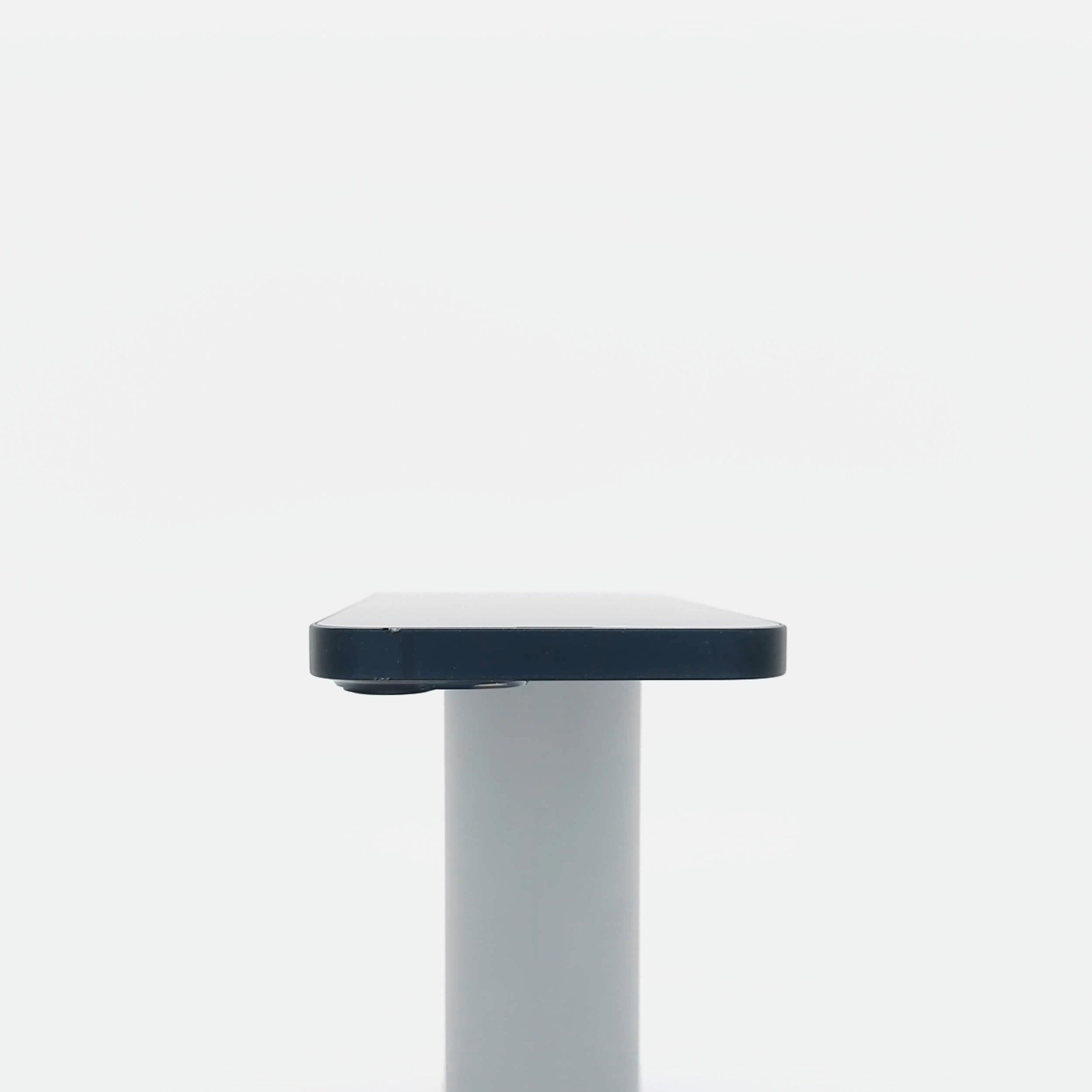 95新 Apple iPhone 13 128G 午夜色 中國大陸版