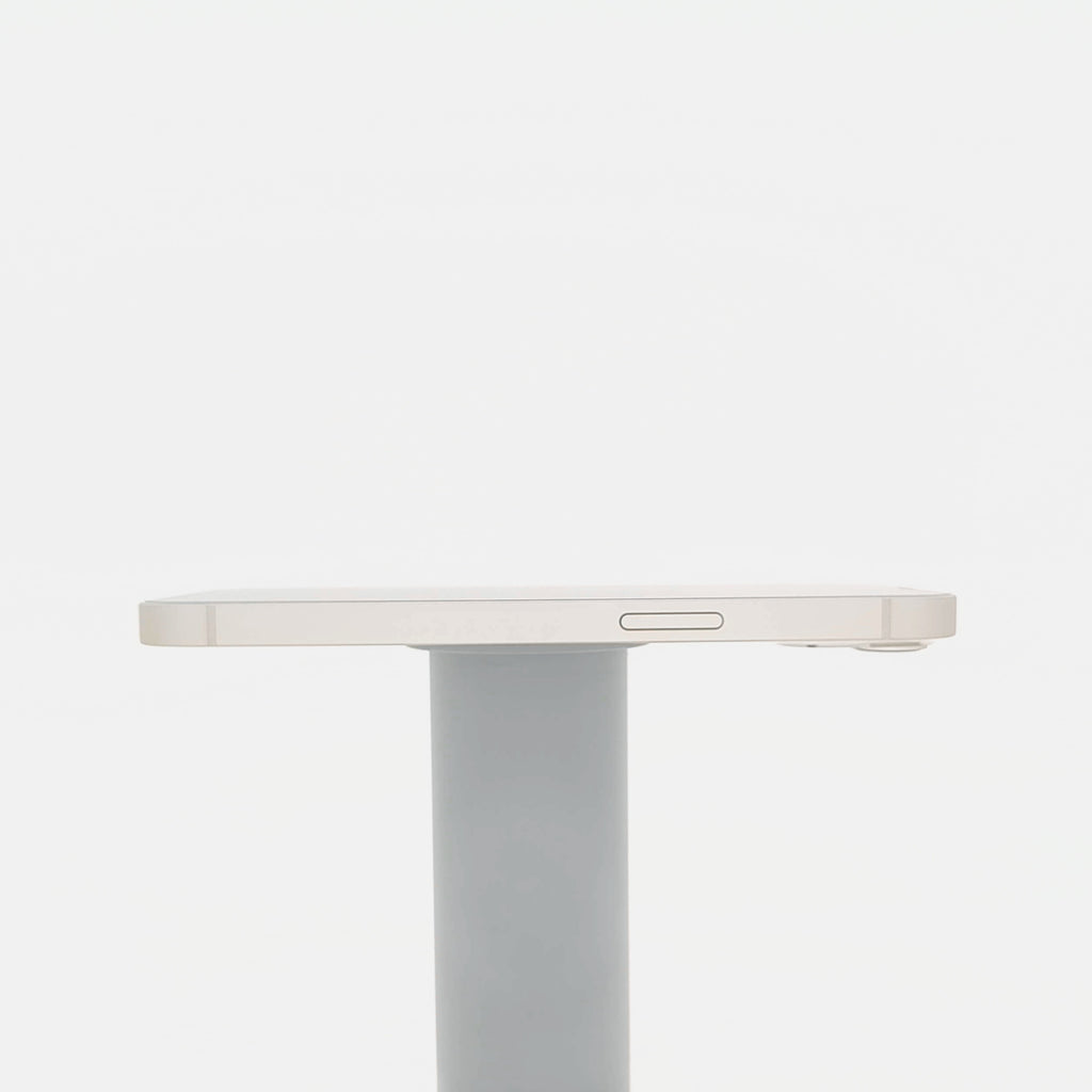 95新 Apple iPhone 13 128G 星光色 中國大陸版