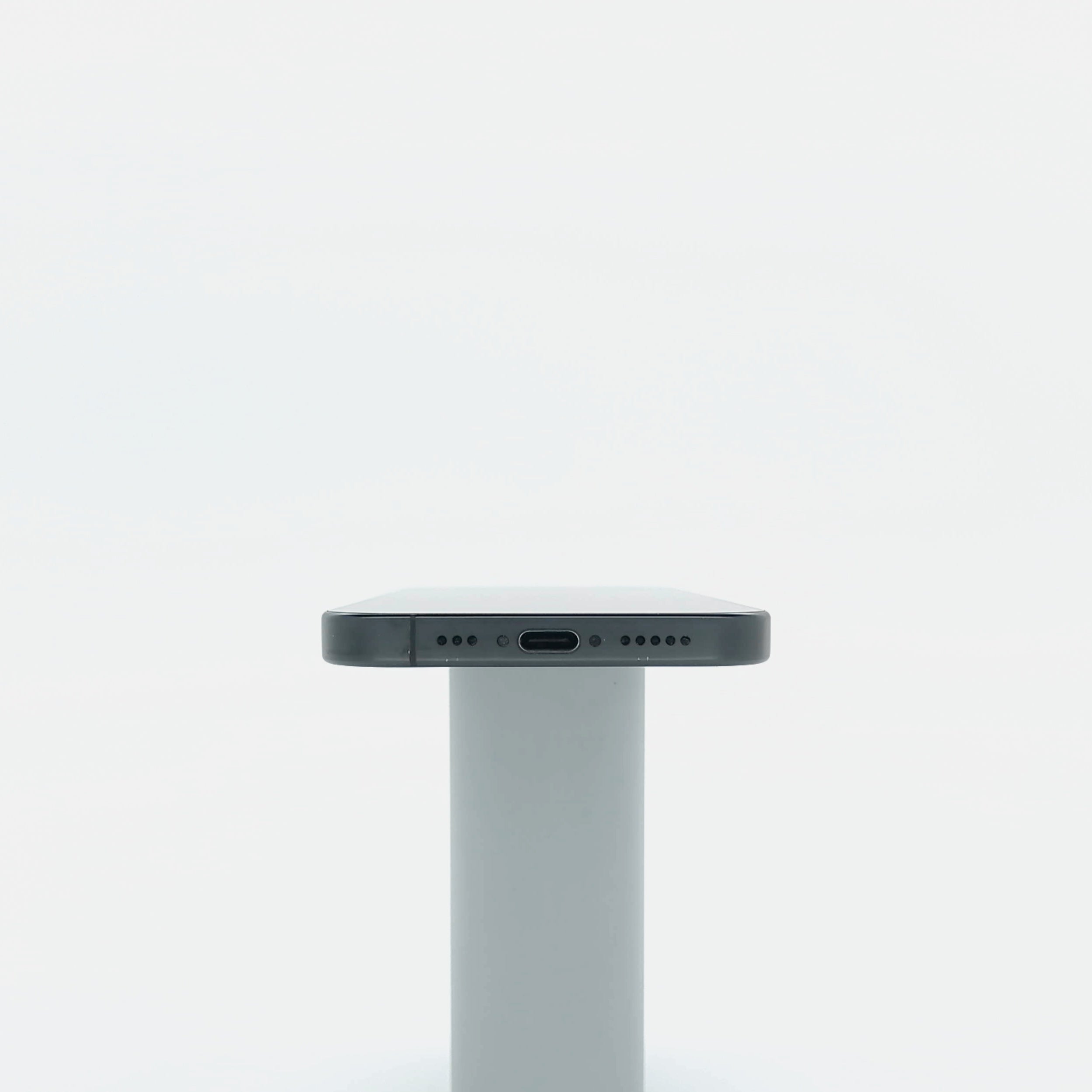 95新 Apple iPhone 16 Pro 128G 黑色鈦金屬 中國大陸版