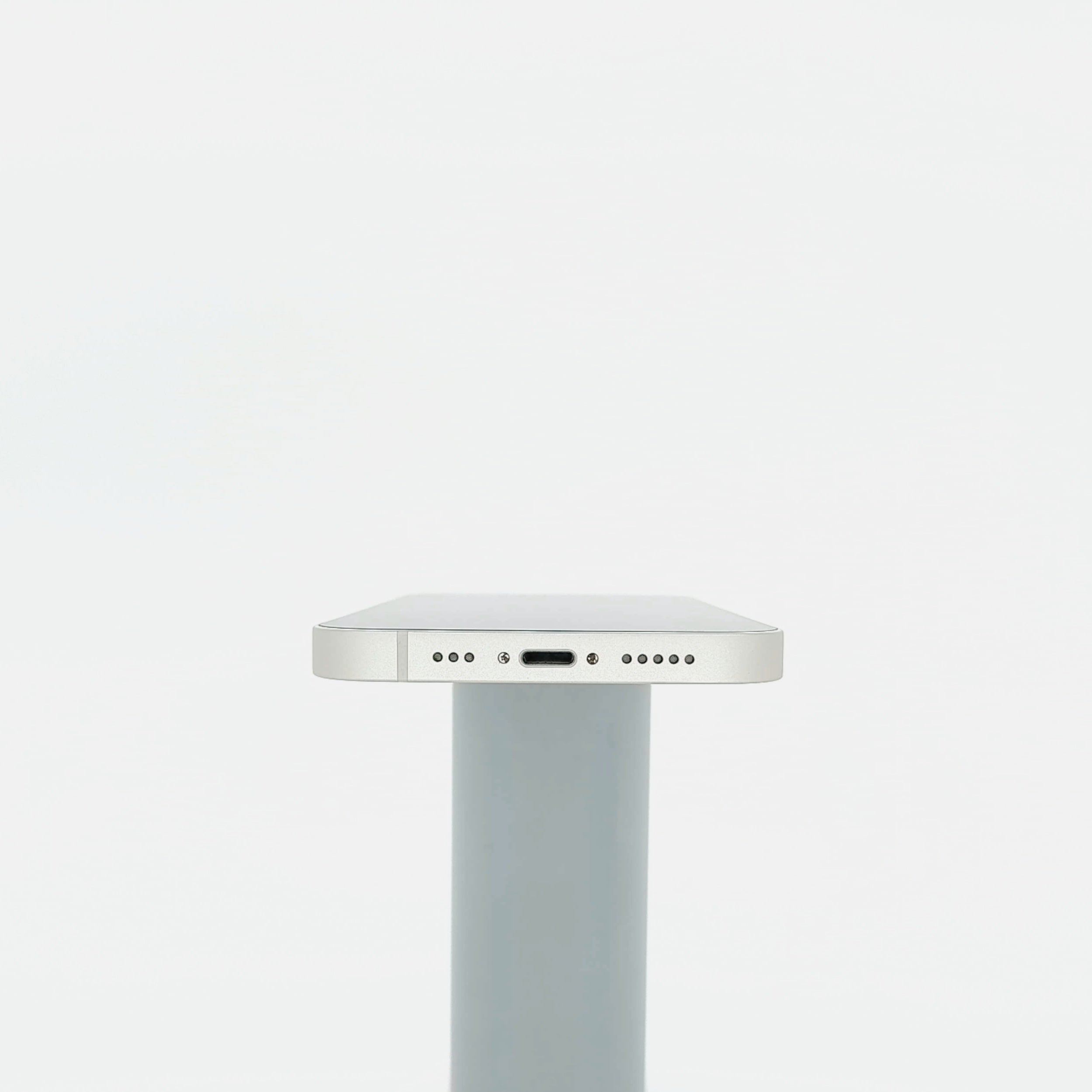 95新 Apple iPhone 13 256G 星光色 中國大陸版