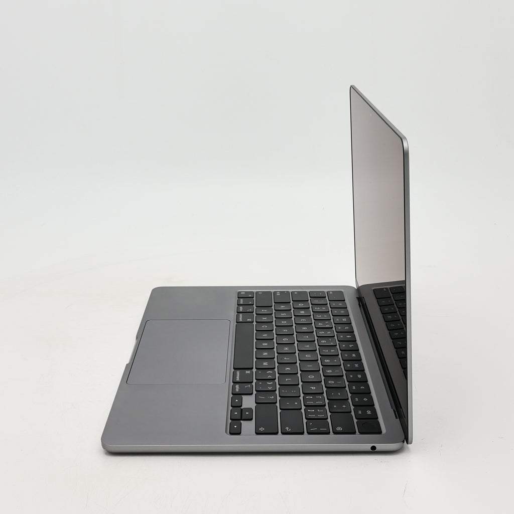 95新 Apple MacBook Air 24年 13寸 M3（8+8核） 8G RAM 256G SSD 深空灰色