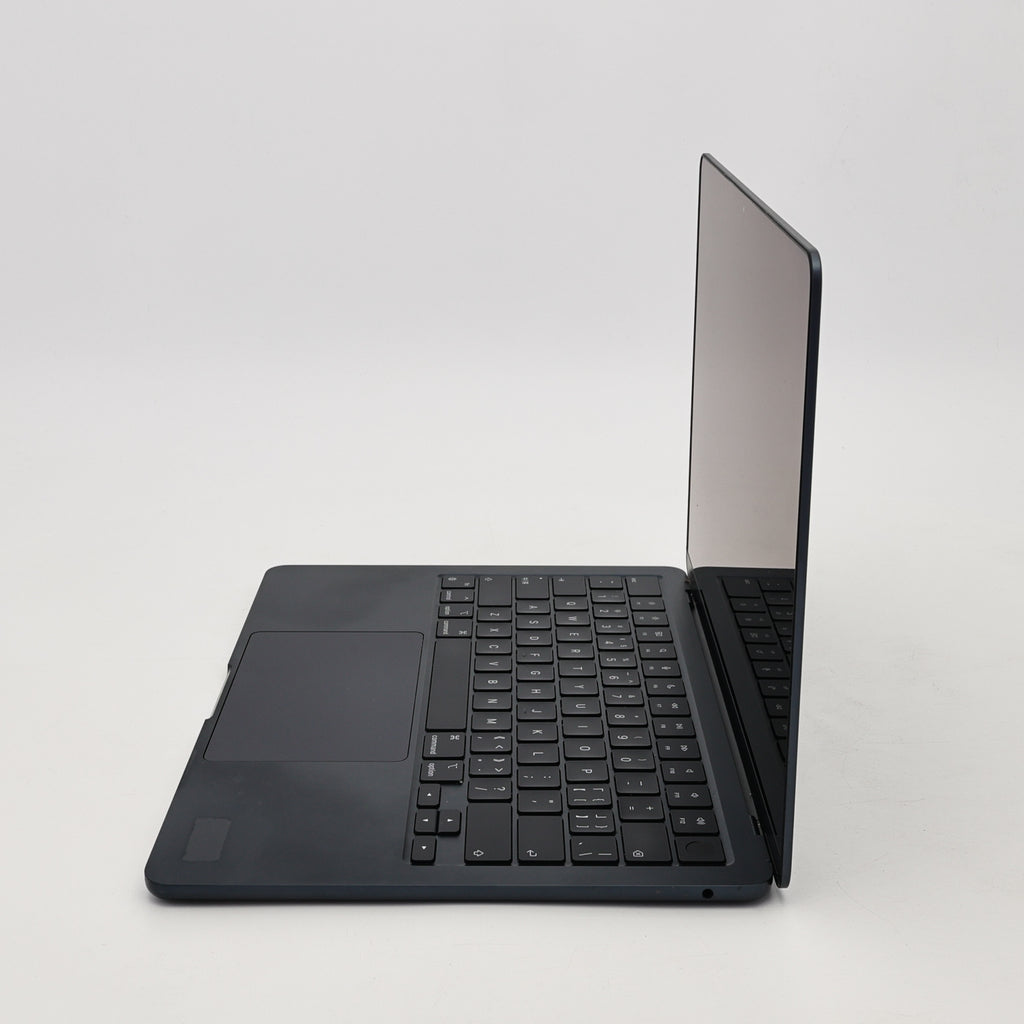 95新 Apple MacBook Air 24年 13寸 M3（8+8核） 8G RAM 256G SSD 午夜色