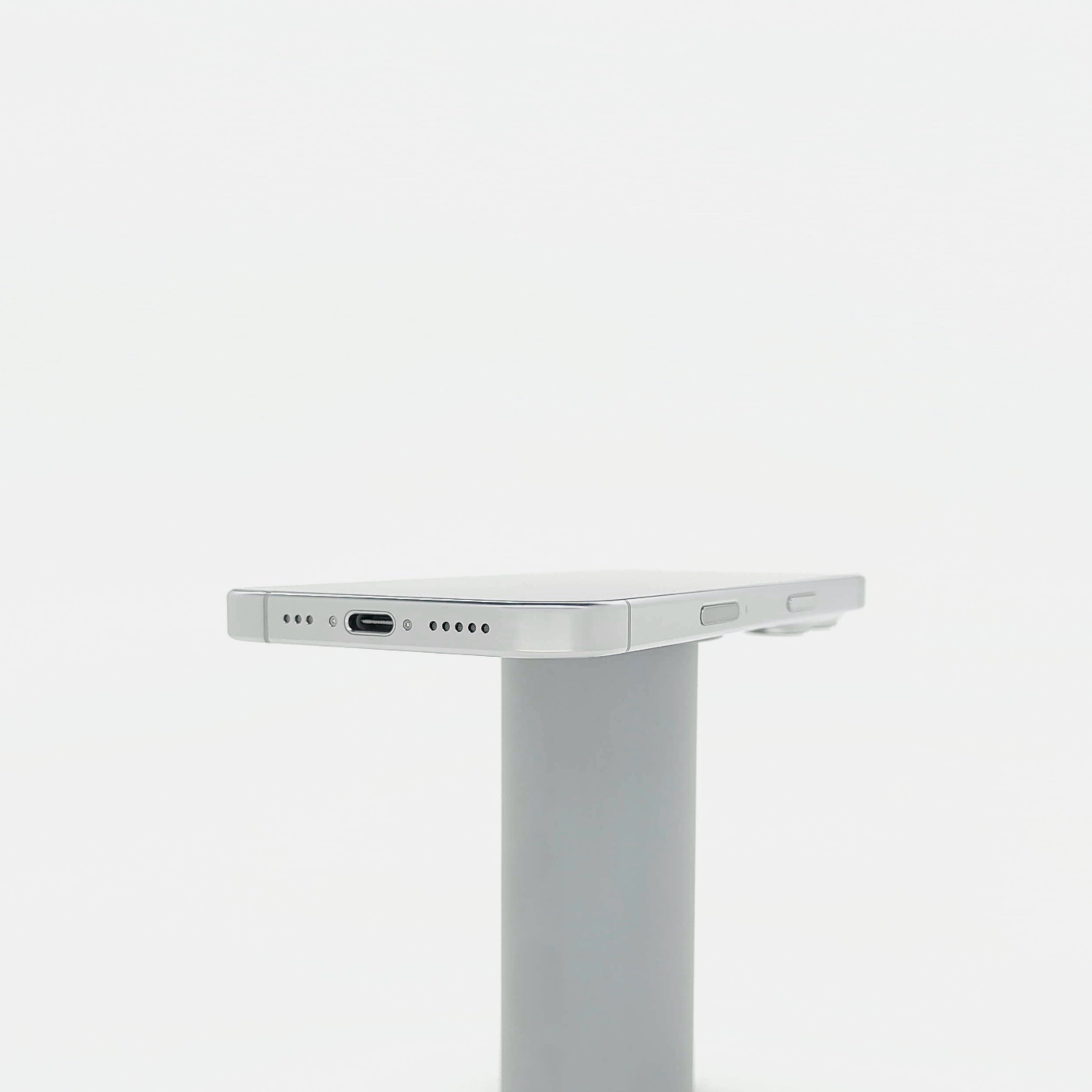 95新 Apple iPhone 16 Pro 128G 白色鈦金屬 中國大陸版
