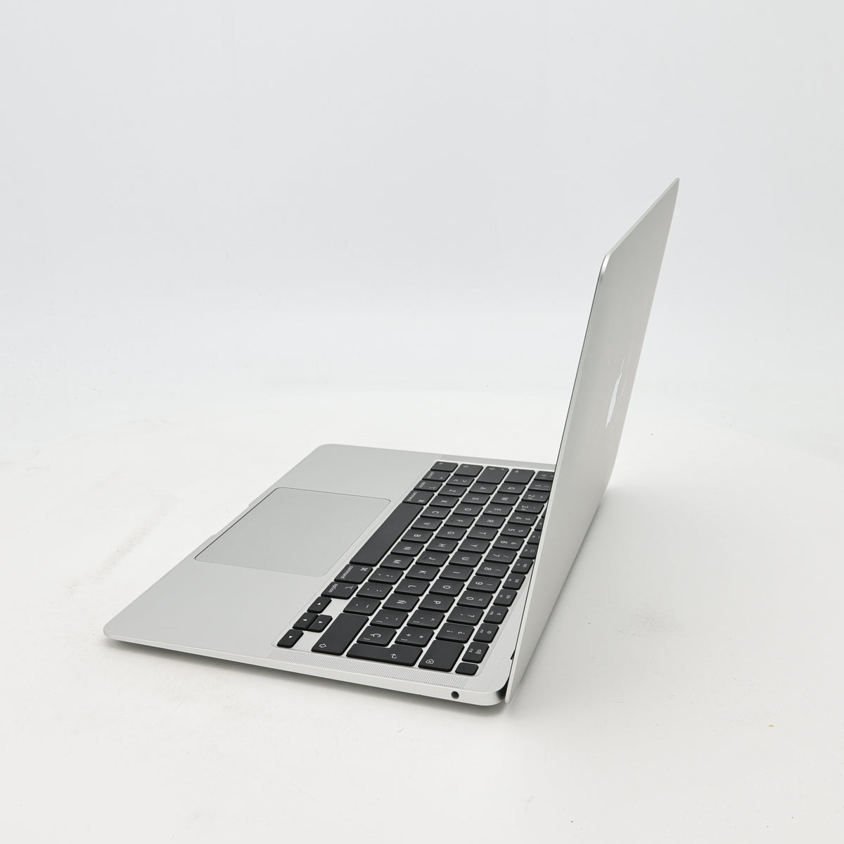 95新 Apple MacBook Air 20年 13寸 i5 1.1G 8G RAM 512G SSD 銀色