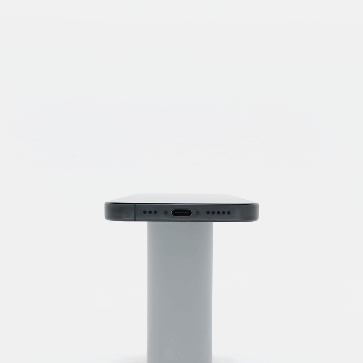 95新 Apple iPhone 16 Pro 128G 黑色鈦金屬 中國大陸版