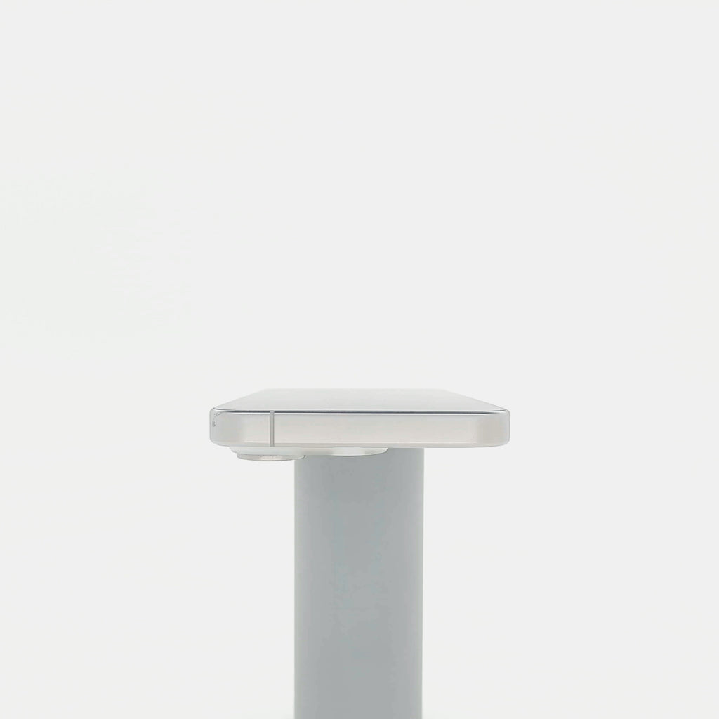 95新 Apple iPhone 15 Pro 512G 白色鈦金屬 中國大陸版