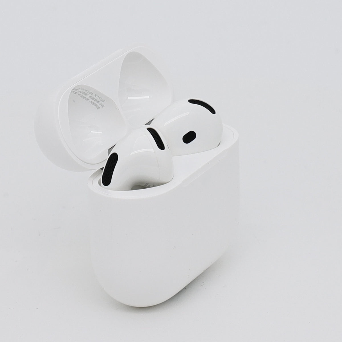99新 Apple AirPods 4 (不支持主動降噪) 白色