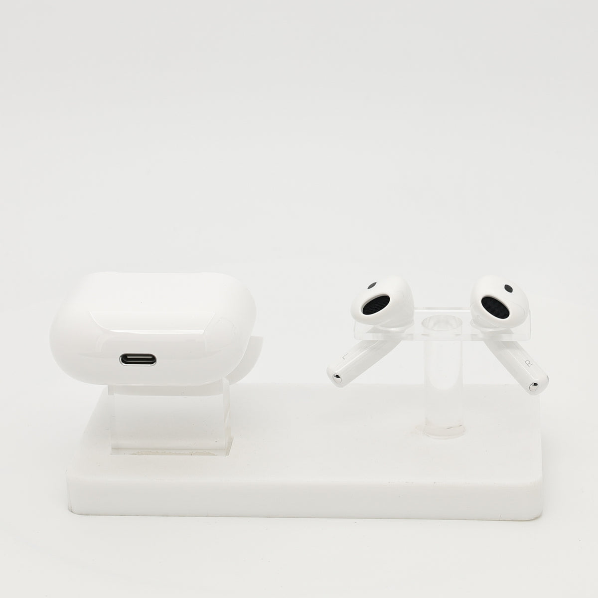 99新 Apple AirPods 5 白色