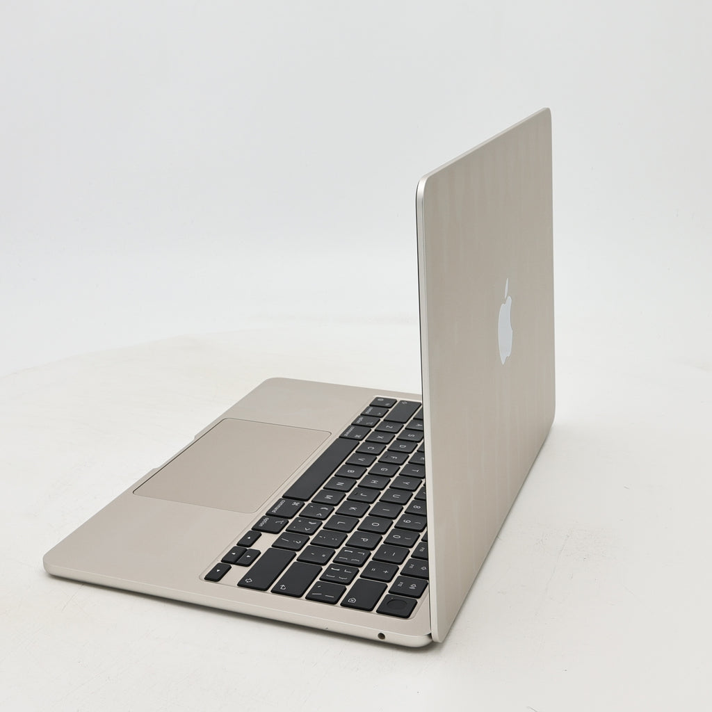 95新 Apple MacBook Air 22年 13寸 M2（8+8核） 16G RAM 256G SSD 銀色