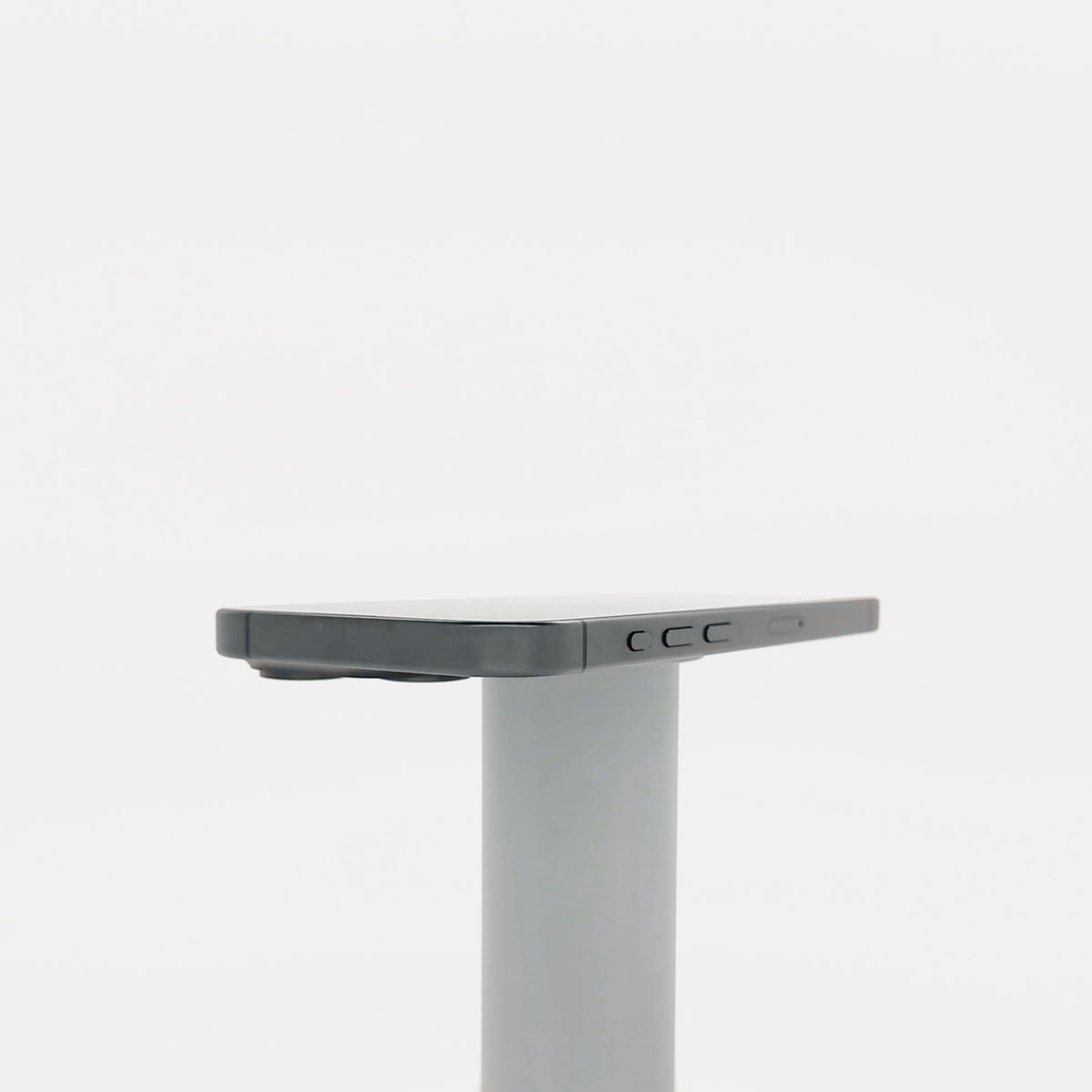 95新 Apple iPhone 15 Pro 128G 黑色鈦金屬 中國大陸版