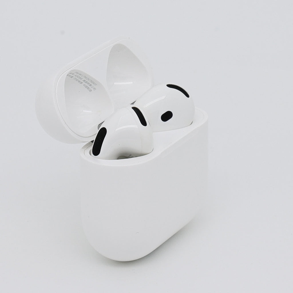 99新 Apple AirPods 4 (不支持主动降噪) 白色