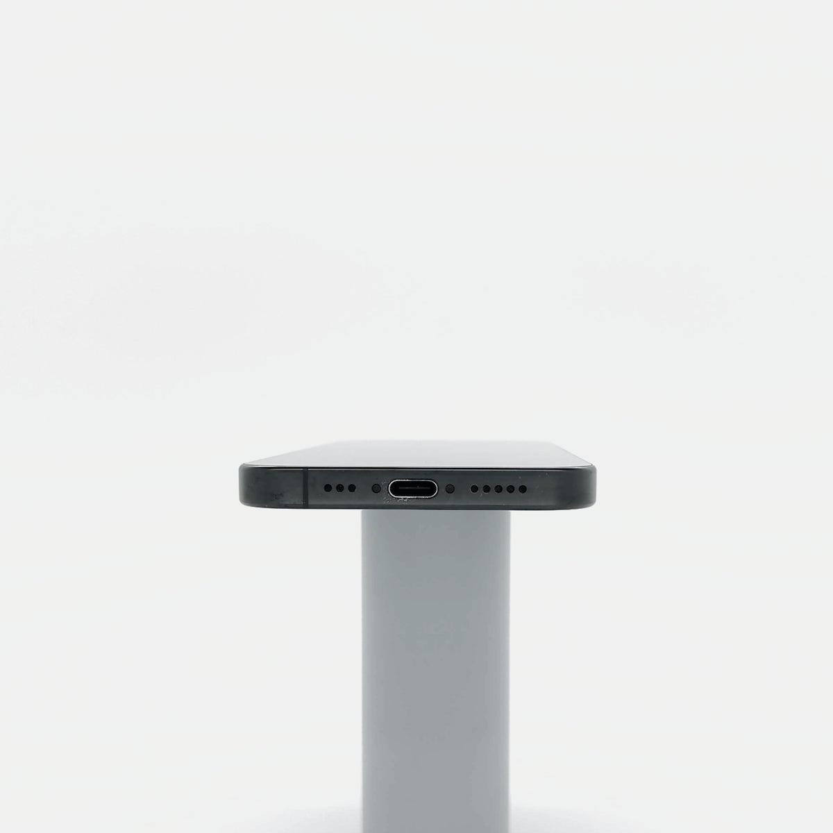 95新 Apple iPhone 16 Pro 256G 黑色鈦金屬 中國大陸版