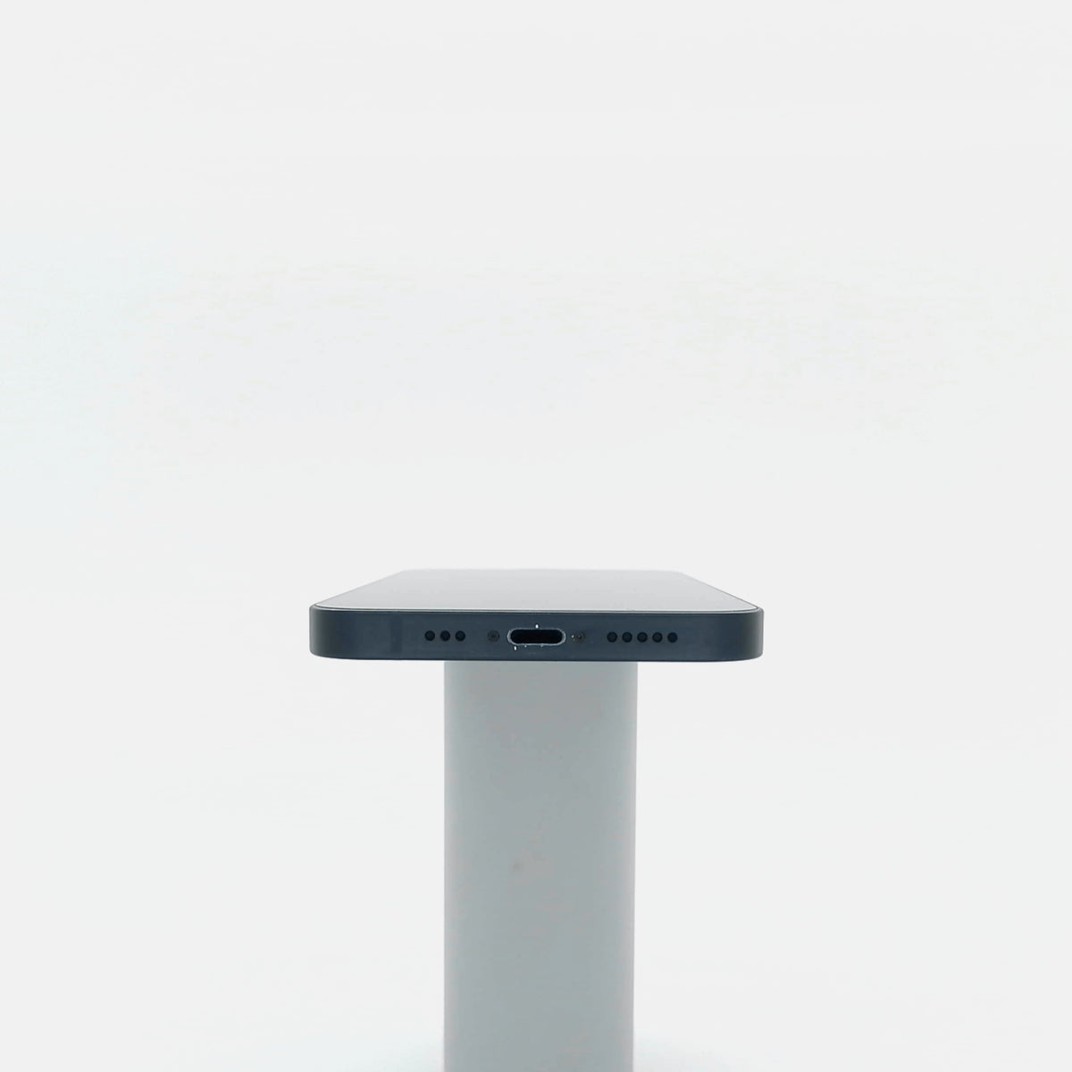 95新 Apple iPhone 13 256G 午夜色 中國大陸版