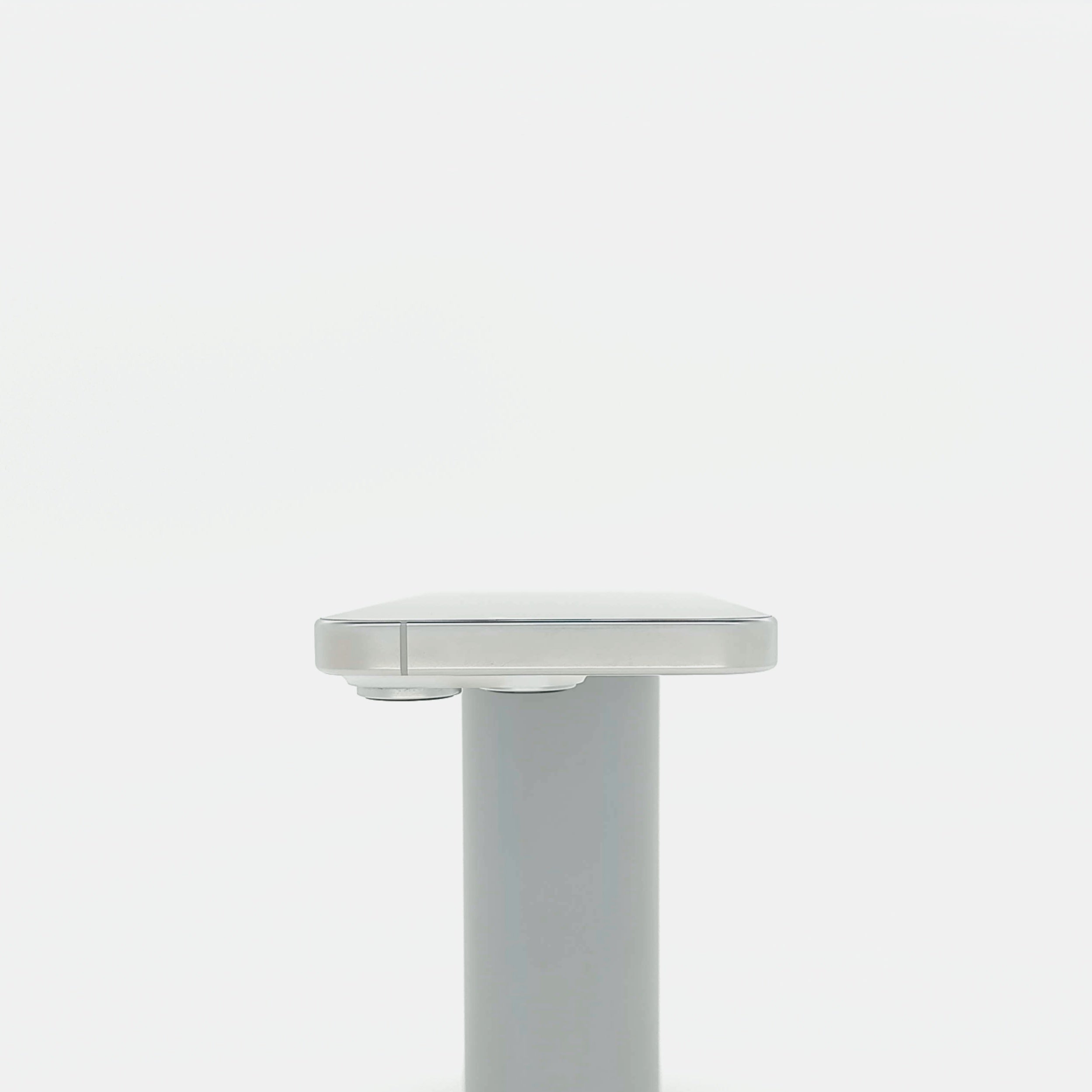 99新 Apple iPhone 16 Pro 128G 白色鈦金屬 中國大陸版