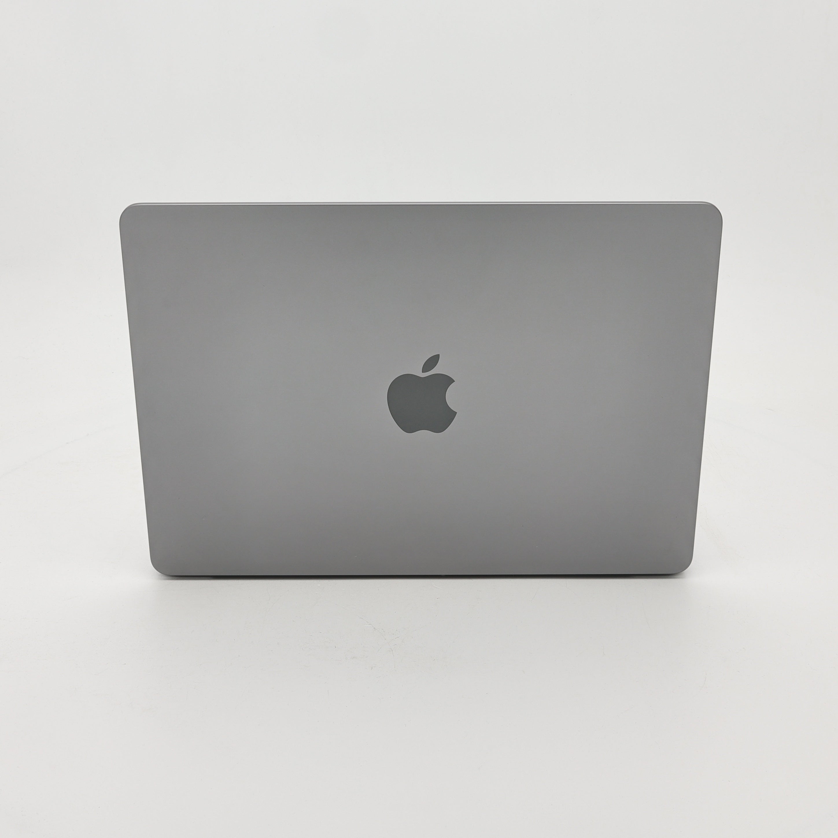 95新 Apple MacBook Air 22年 13寸 M2（8+8核） 8G RAM 256G SSD 深空灰色