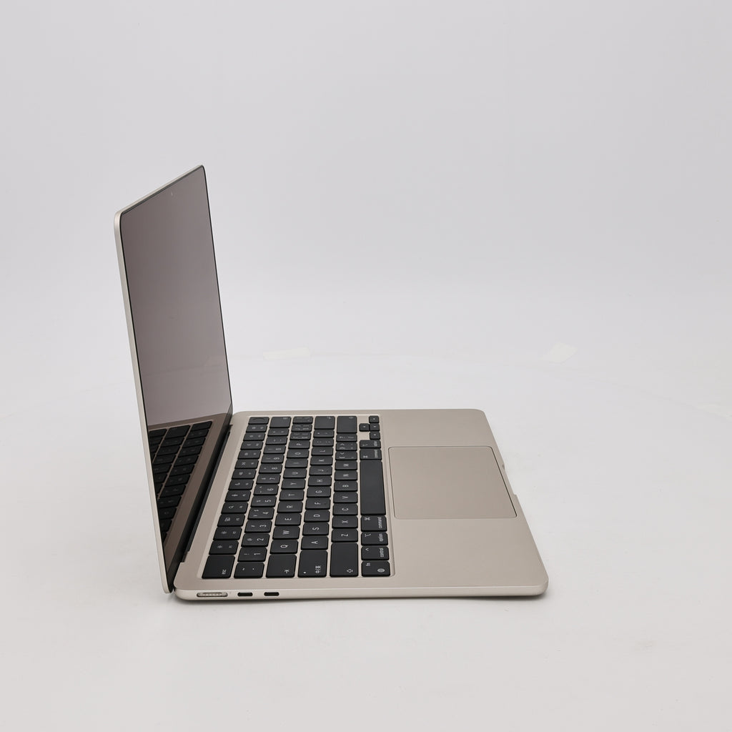 95新 Apple MacBook Air 22年 13寸 M2（8+8核） 8G RAM 256G SSD 星光色