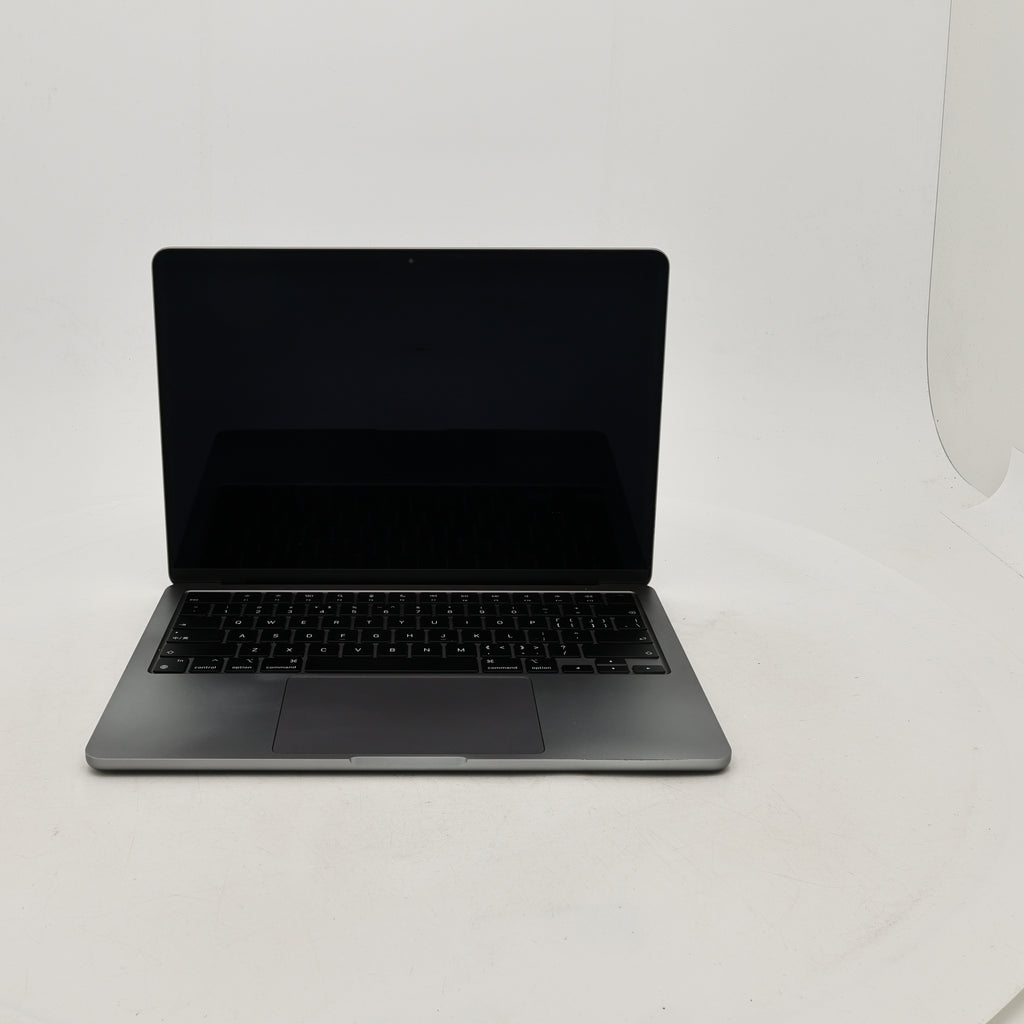 95新 Apple MacBook Air 22年 13寸 M2（8+8核） 8G RAM 256G SSD 深空灰色