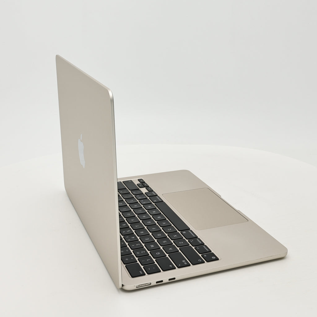95新 Apple MacBook Air 24年 13寸 M3（8+8核） 8G RAM 256G SSD 星光色