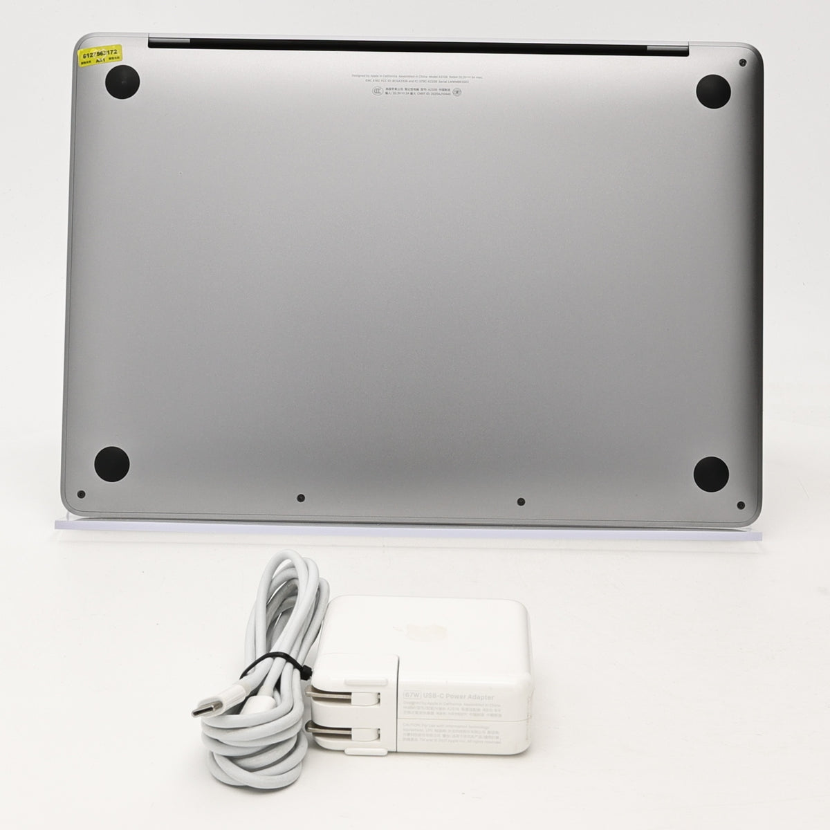 99新 Apple MacBook Pro 22年 13寸 M2（8+10核） 8G RAM 512G SSD 深空灰色