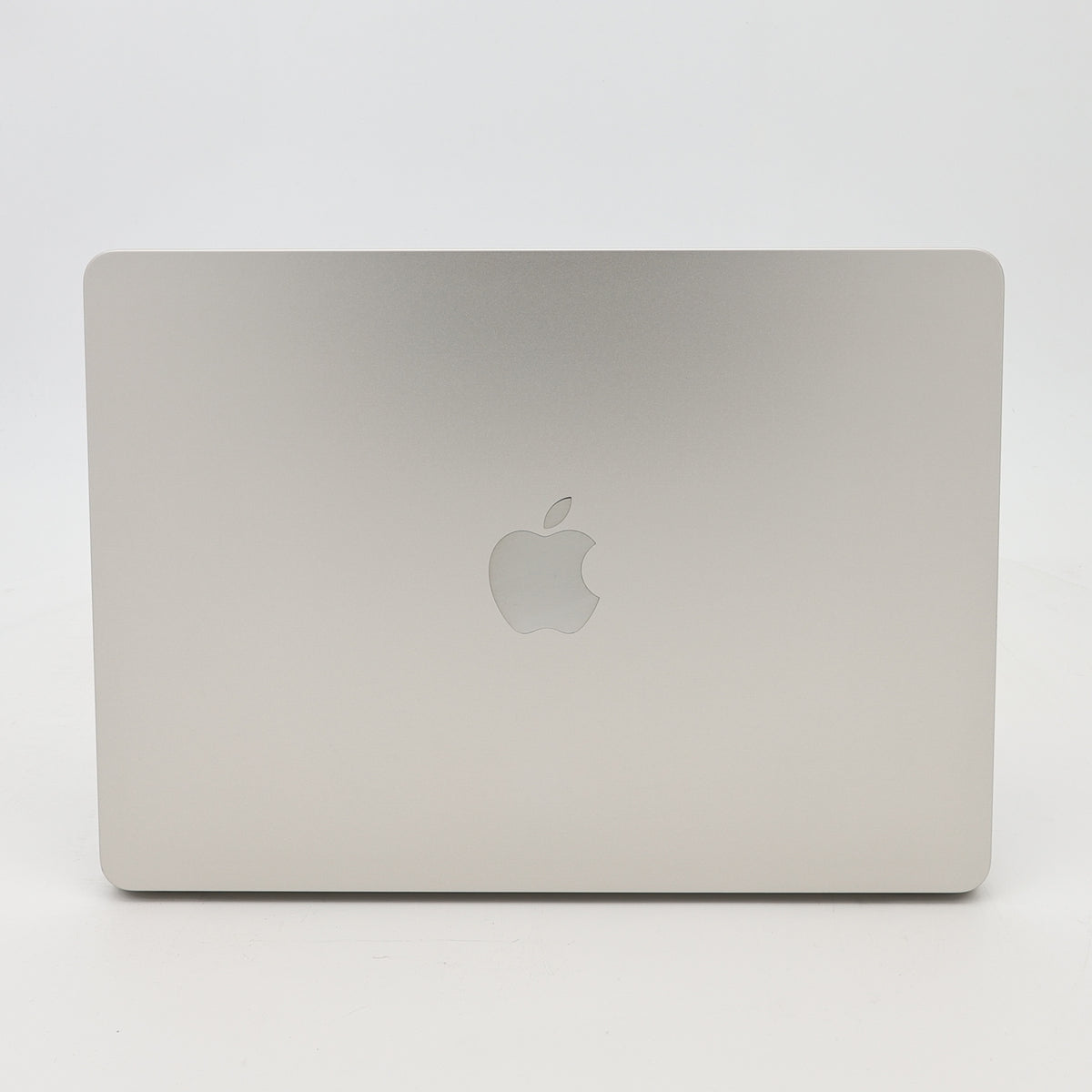 95新 Apple MacBook Air 22年 13寸 M2（8+8核） 8G RAM 256G SSD 星光色